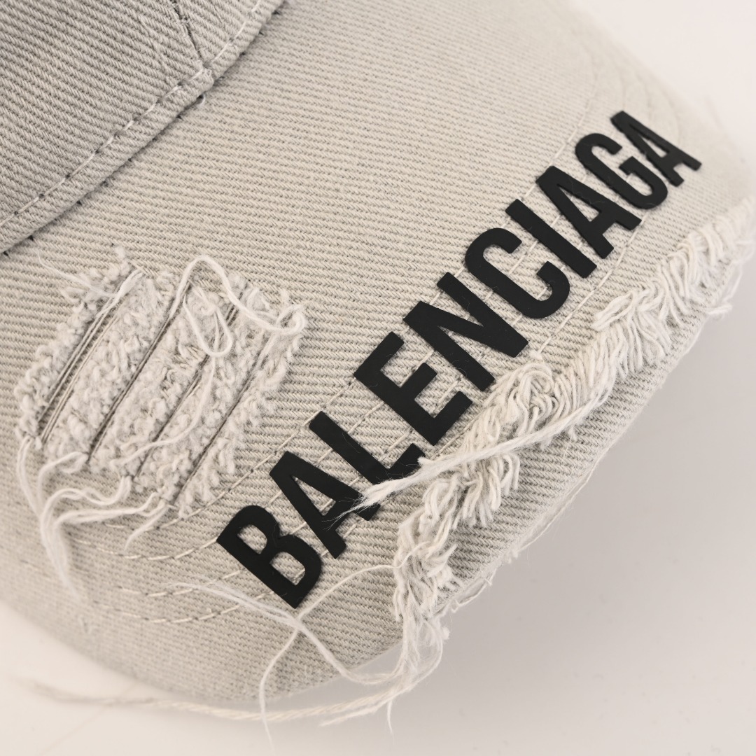 BALENCIAGA巴黎世家BLCG 做旧破坏双层字母刺绣水洗软顶棒球帽鸭舌帽-Chinese UA Cheap High Quatity Brand Clothes Bags handbags Sneakers wholesale wholesaler seller from China Factory suppliers Fashion Clothing Shoes best Quality Beautiful Price BALENCIAGA巴黎世家BLCG 做旧破坏双层字母刺绣水洗软顶棒球帽鸭舌帽