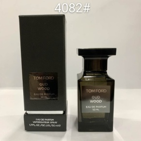 75! Versión Mingtong TF Oud Wood 50ml Eau de Parfum Pedido: Nota: Versión Mingtong