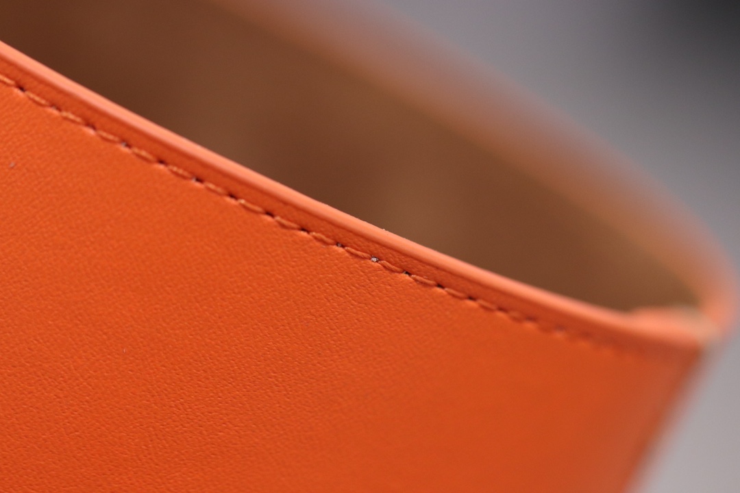 路易威登 Louis Vuitton 高定典藏名品高定成衣时装外套连衣裙衬衫T恤 #E55A7489 7