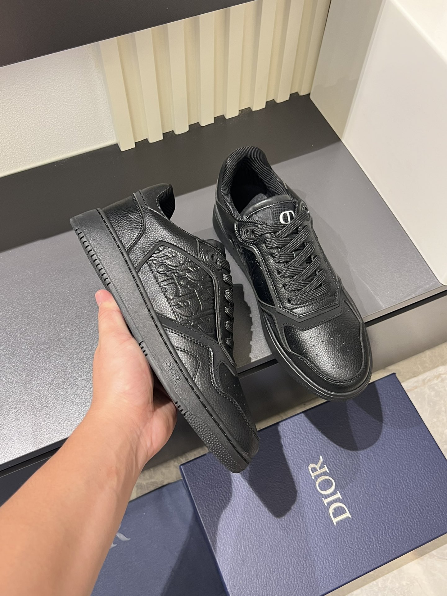 Dior B27 Black Leather Low-Top Sneakers CD Icon Lace-Up Casual Shoes 7 i1717323057 2864 4