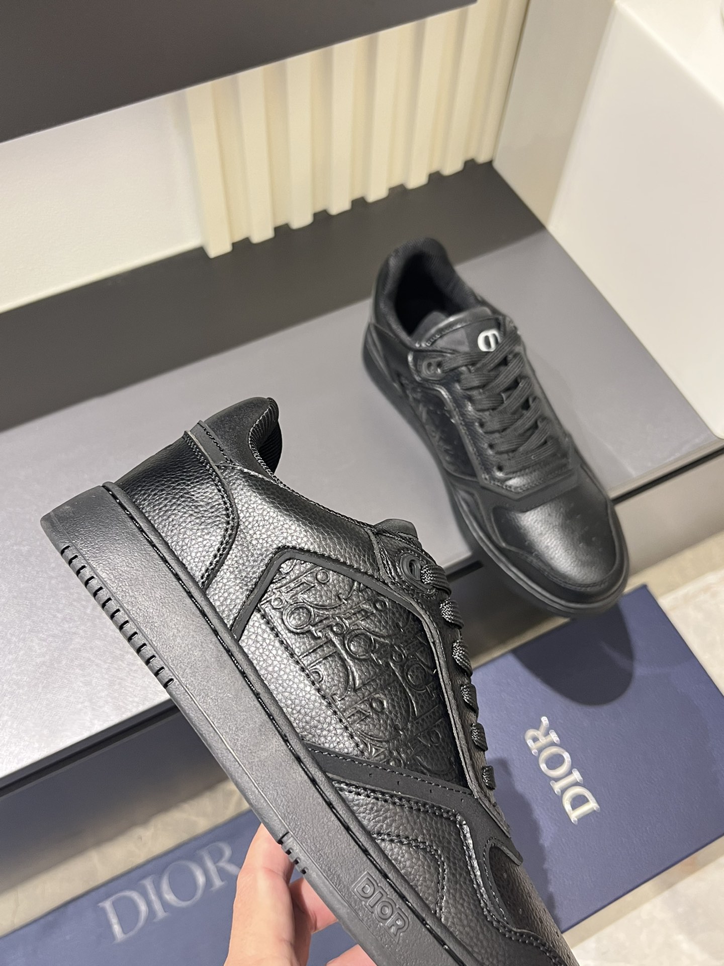 Dior B27 Black Leather Low-Top Sneakers CD Icon Lace-Up Casual Shoes 9 i1717323057 3907 6