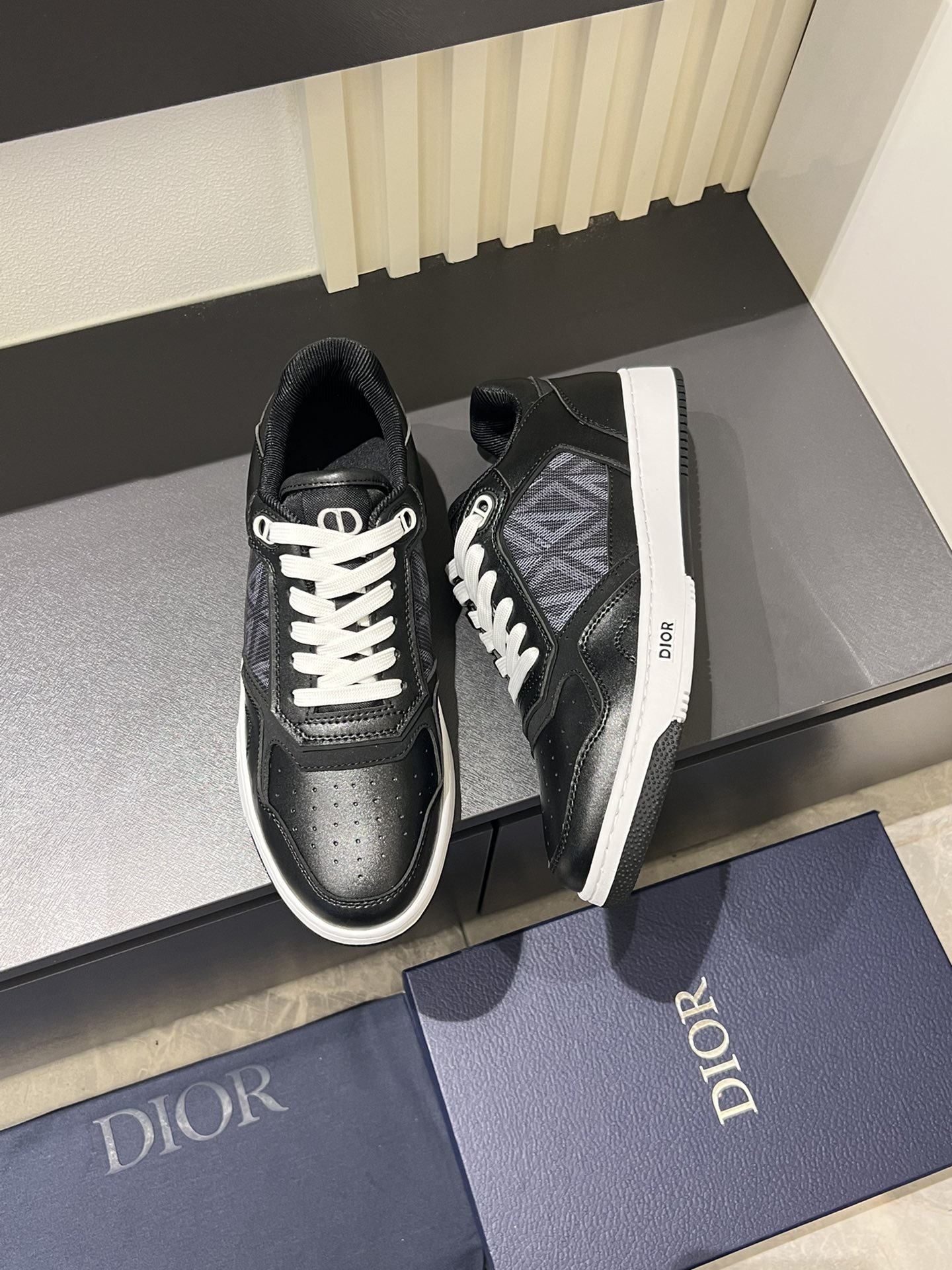 Dior B27 High-Top Sneakers Black Leather Oblique Jacquard, Men Size 38-44 5 i1717490751 2067 2