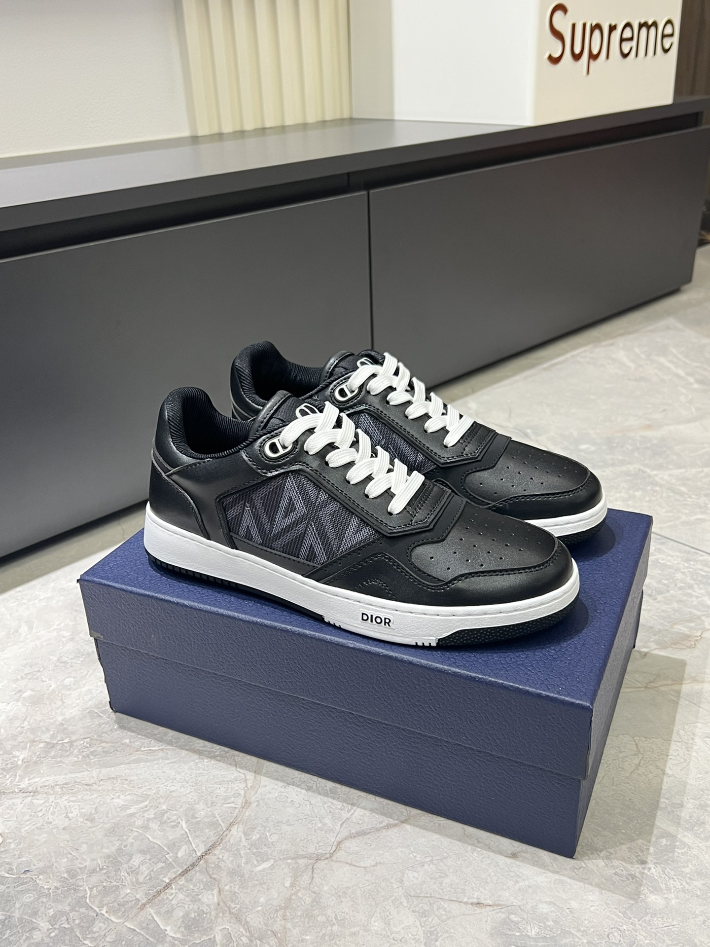Dior B27 High-Top Sneakers Black Leather Oblique Jacquard, Men Size 38-44 3 i1717490751 743 1