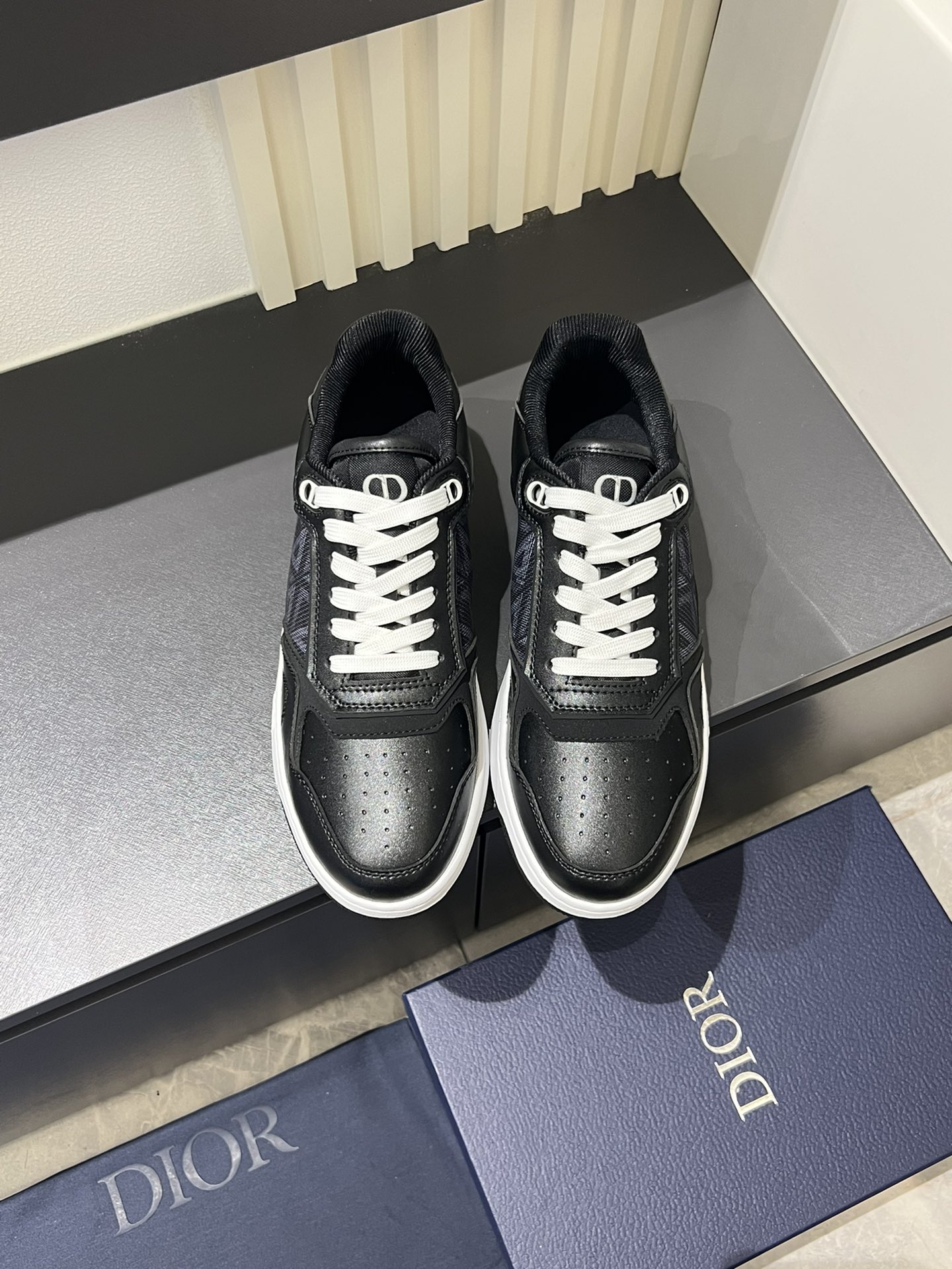 Dior B27 High-Top Sneakers Black Leather Oblique Jacquard, Men Size 38-44 1 Dior B27 High-Top Sneakers Black Leather Oblique Jacquard, Men Size 38-44