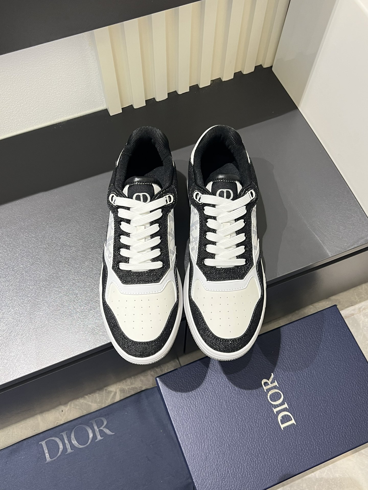Dior B27 High-Top Sneakers in Gray and White Smooth Calfskin Leather 1 Dior B27 High-Top Sneakers in Gray and White Smooth Calfskin Leather