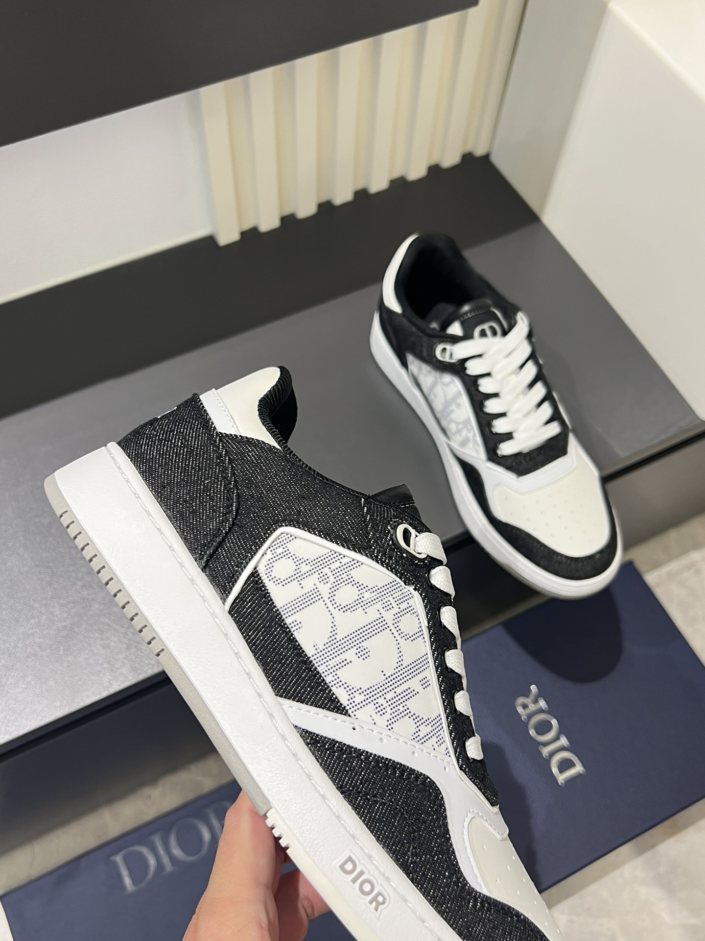 Dior B27 High-Top Sneakers in Gray and White Smooth Calfskin Leather 9 i1717491056 7345 8