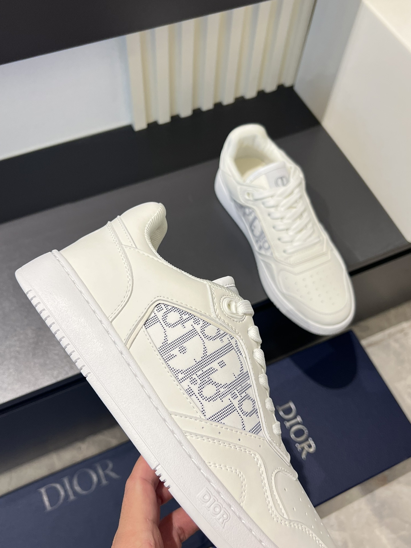 Dior B27 Low-Top Sneakers - White Leather with Oblique Print 9 i1717491545 3319 6