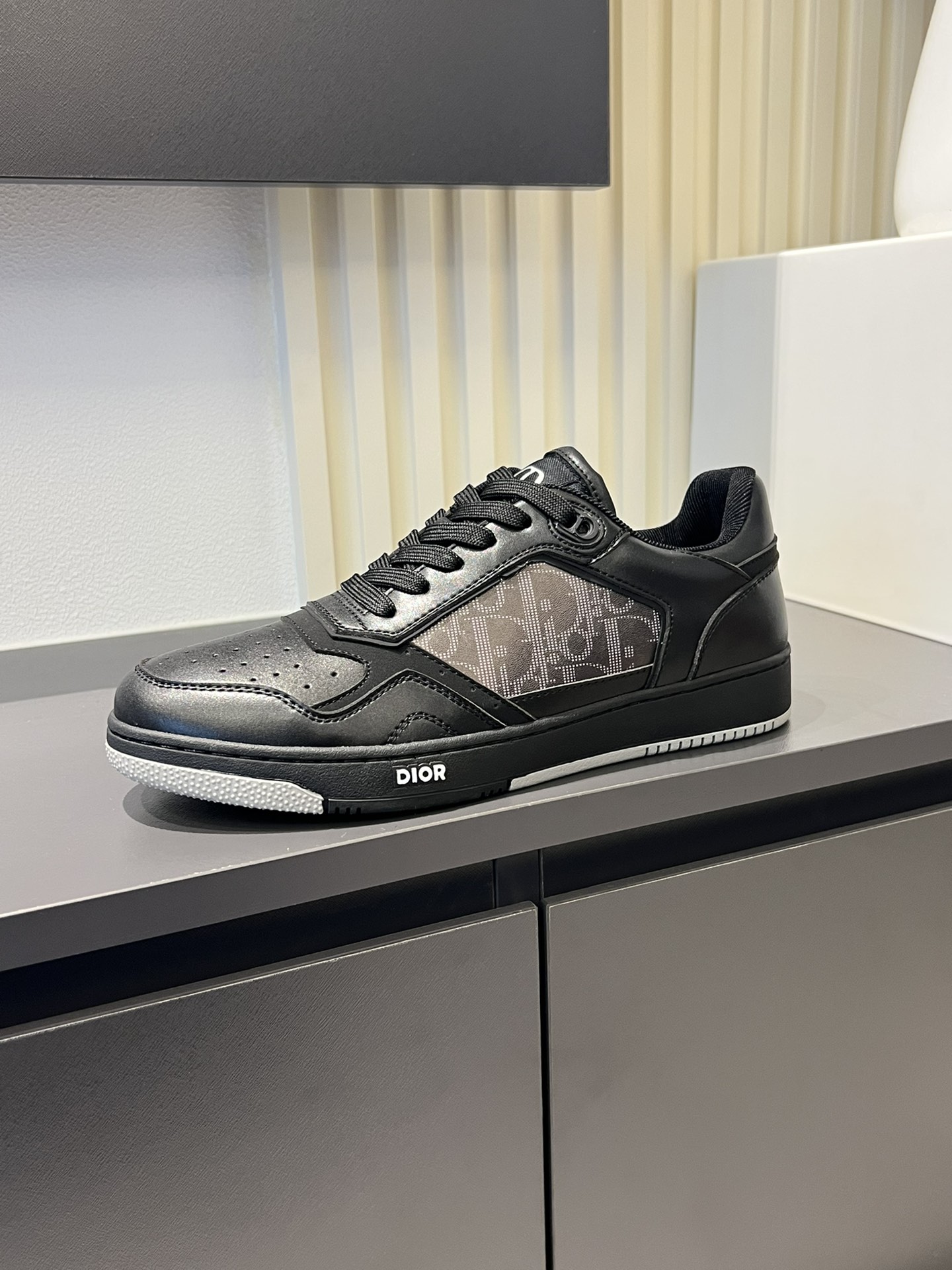 Dior B27 Oblique Print Sneakers, High-Top Leather Sneakers, Black 5 i1717491802 1481 8