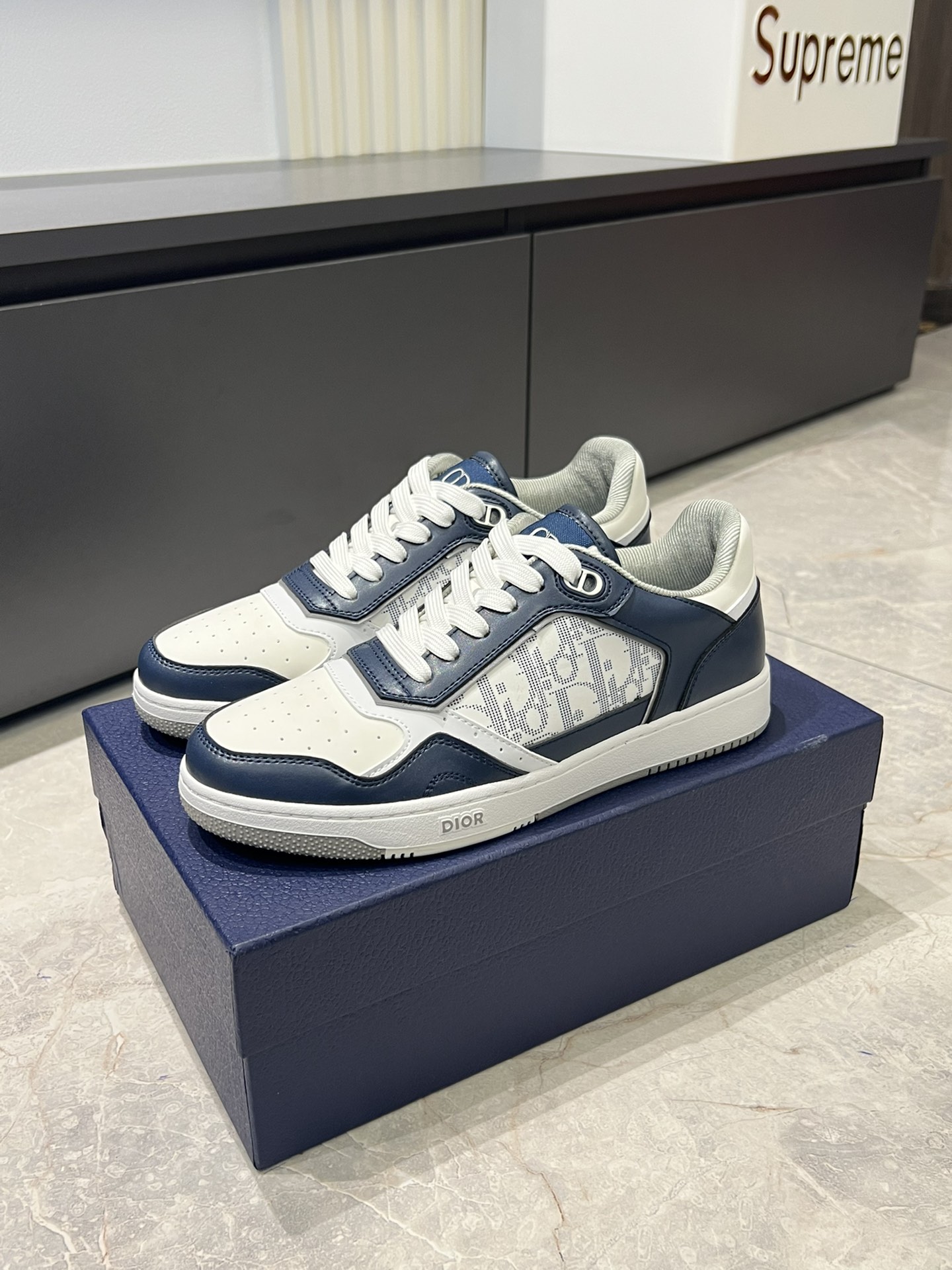 Dior B27 High-Top Sneakers in Gray and White Leather with Oblique Print 4 i1717491864 5586 8