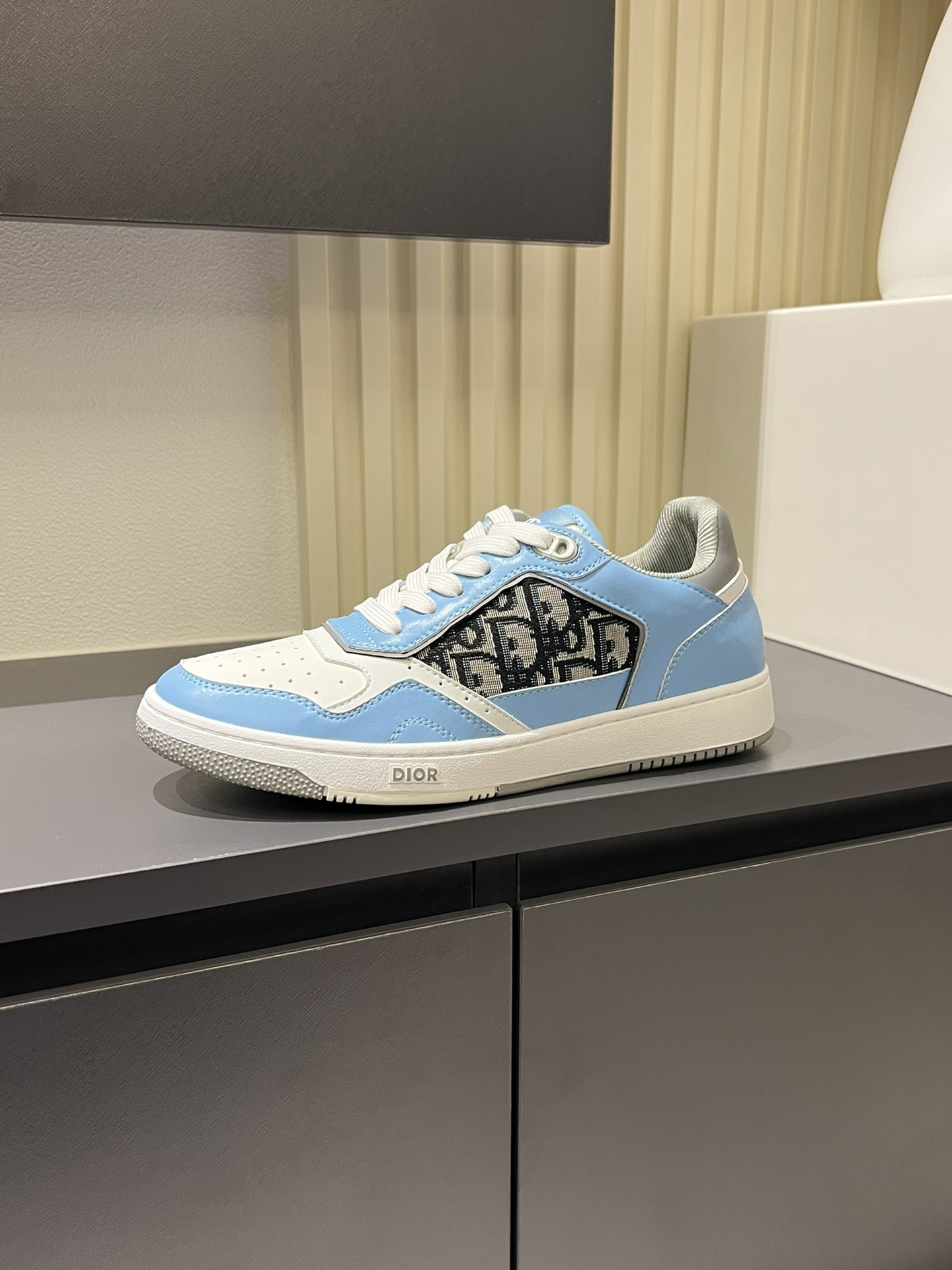 Dior B27 Light Blue Oblique Sneakers Low-Top Casual Shoes Unisex 5 i1717492110 9083 8