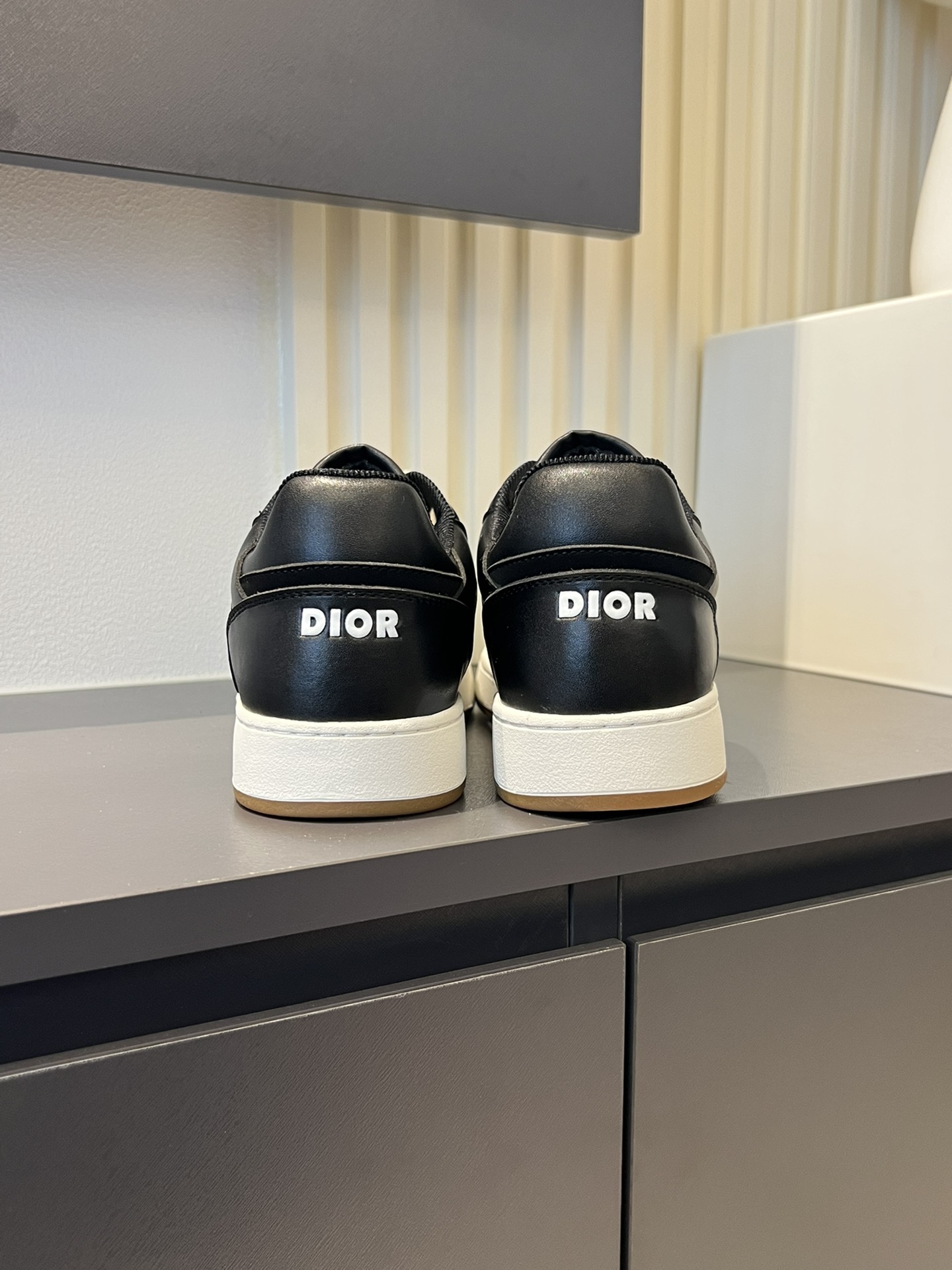 Dior B27 High-Top Sneakers in Black Leather with Oblique Print - Size 38-44 10 i1717492157 9618 6
