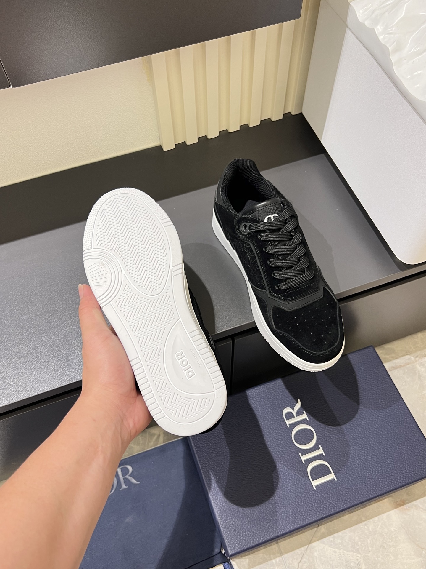 Dior B27 Black Leather Low-Top Sneakers - Modern, Elegant Style 9 i1745833481681 4309 0 6