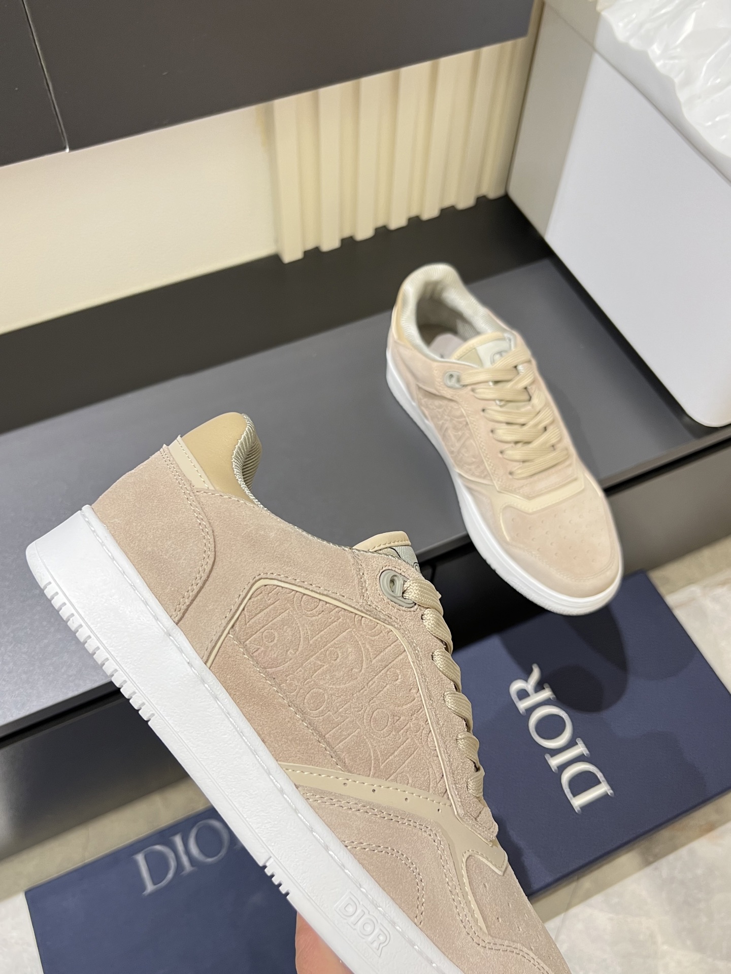 Dior B27 Low-Top Sneakers Beige - Stylish and Comfortable Casual Shoes 7 i1745833527217 380 0 8