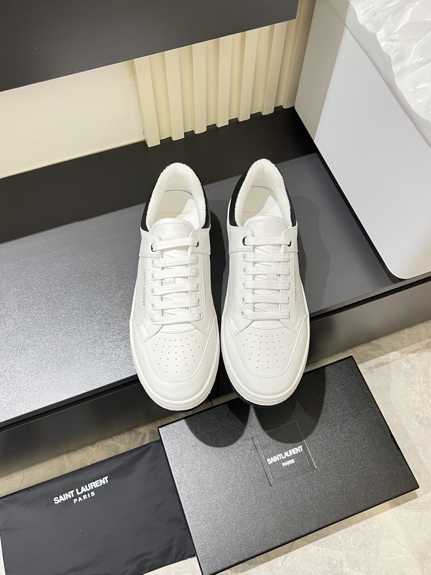 Yves Saint Laurent White Leather Court Classic SL/06 Embroidered Sneakers