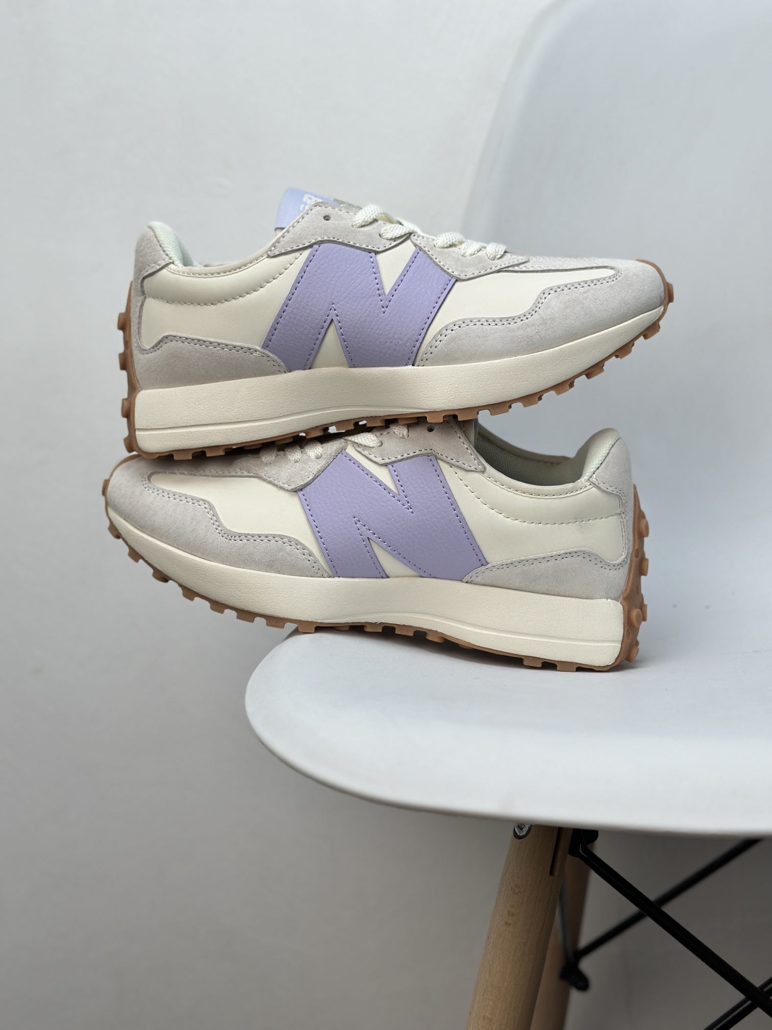 New Balance 327 Retro Lavender Sneakers - Comfortable, Stylish and Durable 3 i1734676794 8819 8