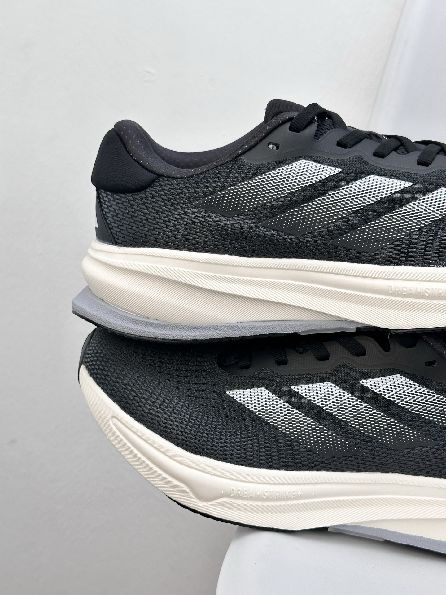 Adidas Supernova Rise M Running Shoes - Lightweight, Breathable, and Comfortable 4 i1745220199014 5410 0 2