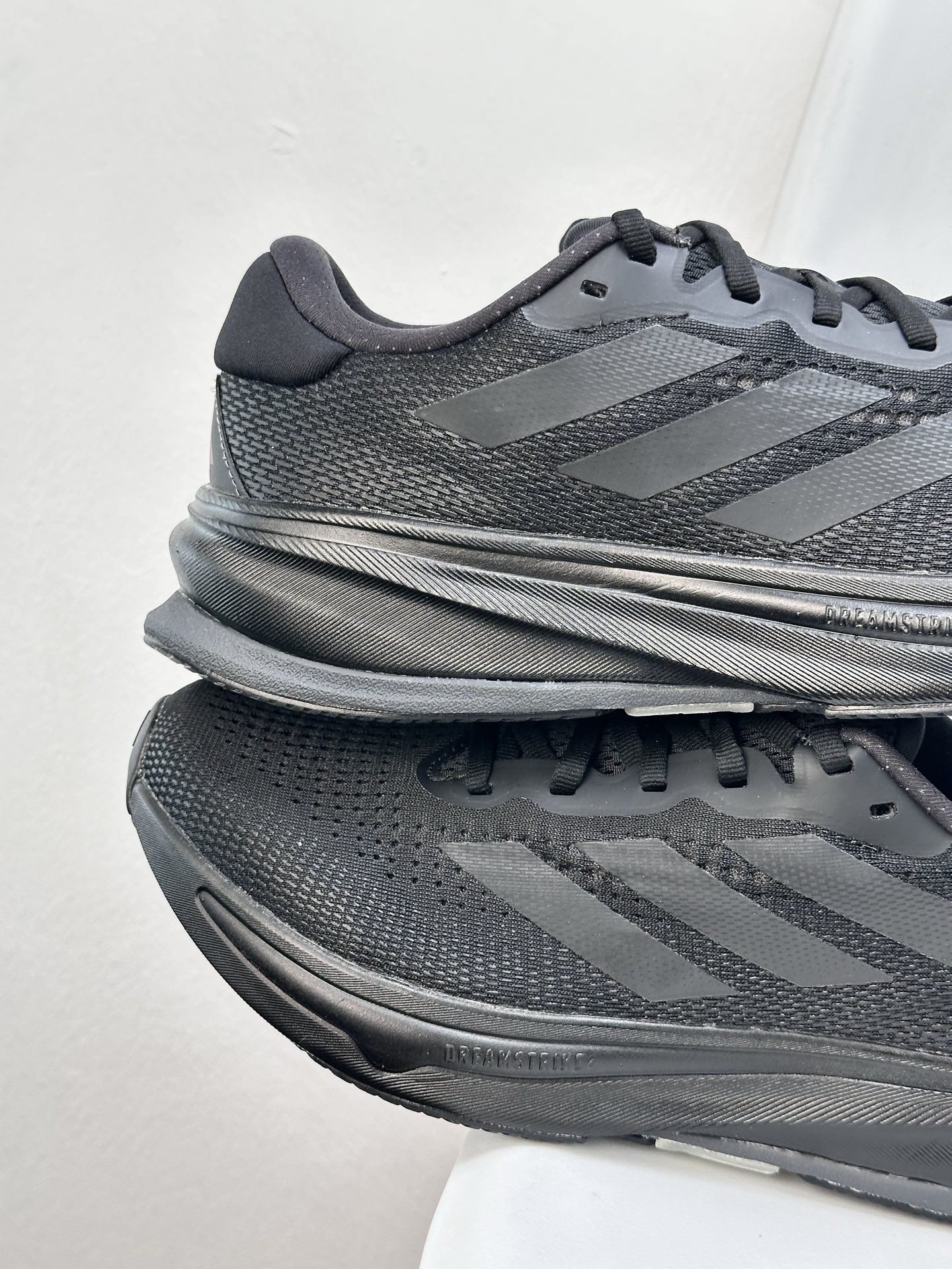 Adidas Supernova Rise M Black Running Shoes - Lightweight & Breathable 4 i1745220315834 3974 0 2