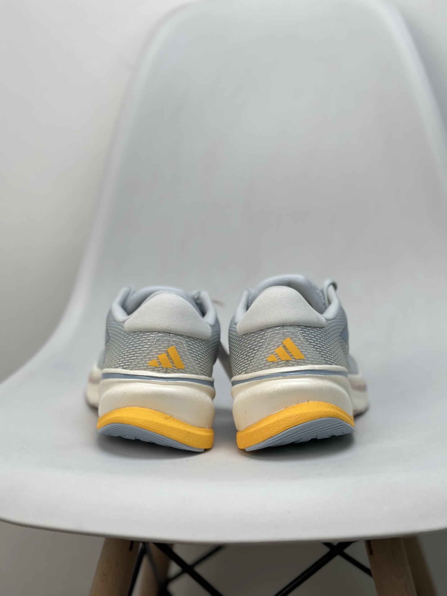 Adidas Supernova Rise M Running Shoes - Lightweight, Breathable, and Comfortable 6 i1745220408770 2609 0 4