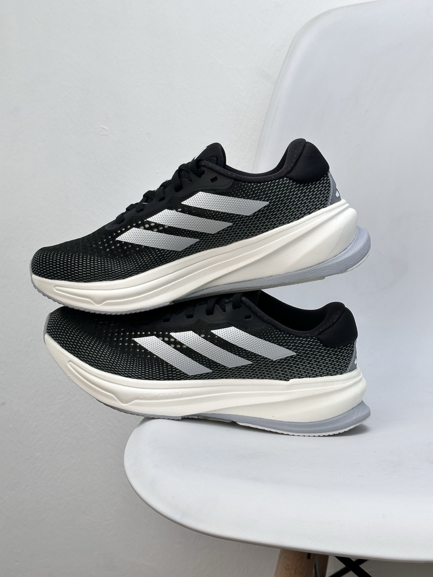 Adidas Supernova Rise M - Lightweight, Breathable Running Shoes - Black/White 5 i1745220741778 4289 0 3
