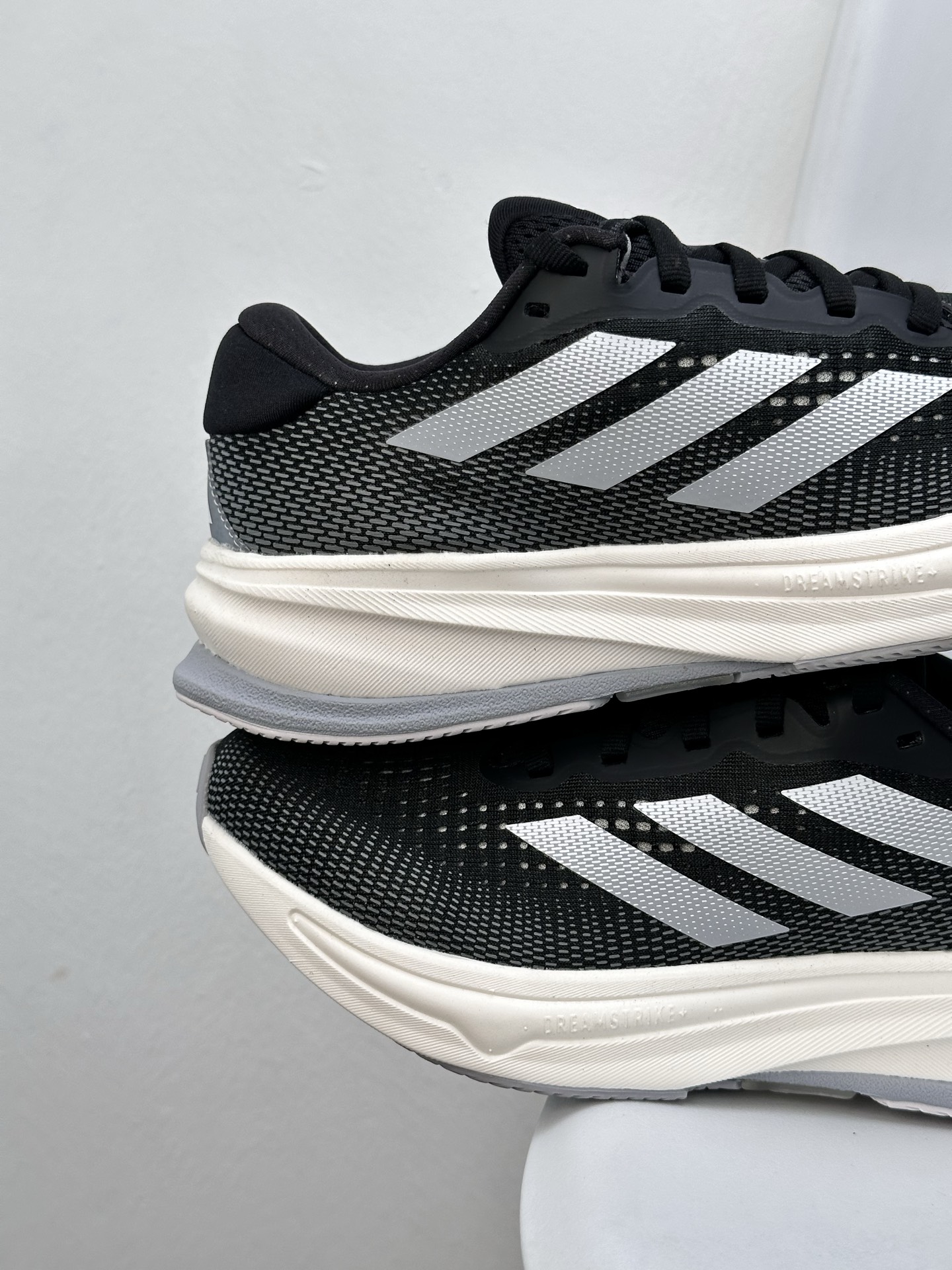 Adidas Supernova Rise M - Lightweight, Breathable Running Shoes - Black/White 4 i1745220742844 2805 0 2