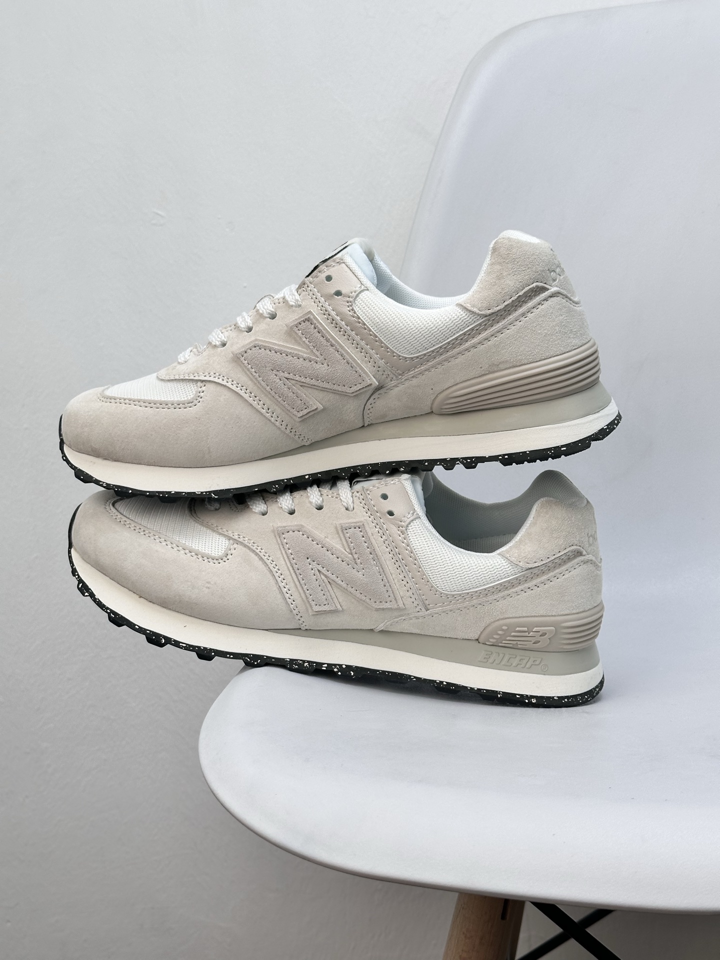 New Balance 574 Retro Sneakers - Suede & Mesh Upper, ENCAP Cushioning 5 i1745396588082 7672 0 3