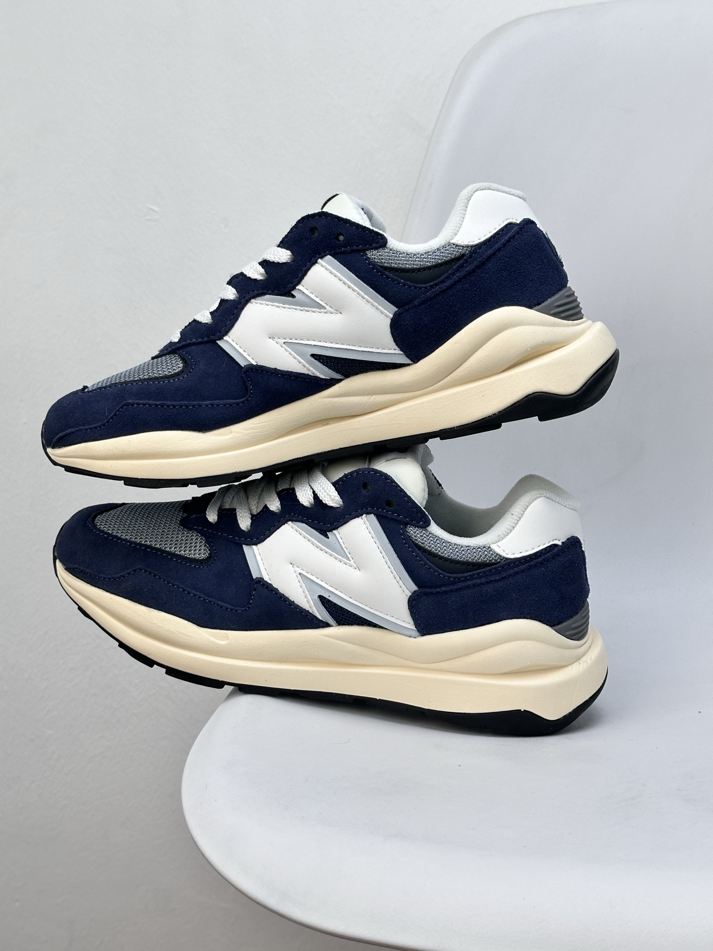 New Balance 5740 Retro Sneakers: Navy, White & Light Blue - Iconic Style 5 i1745396658721 2876 0 3