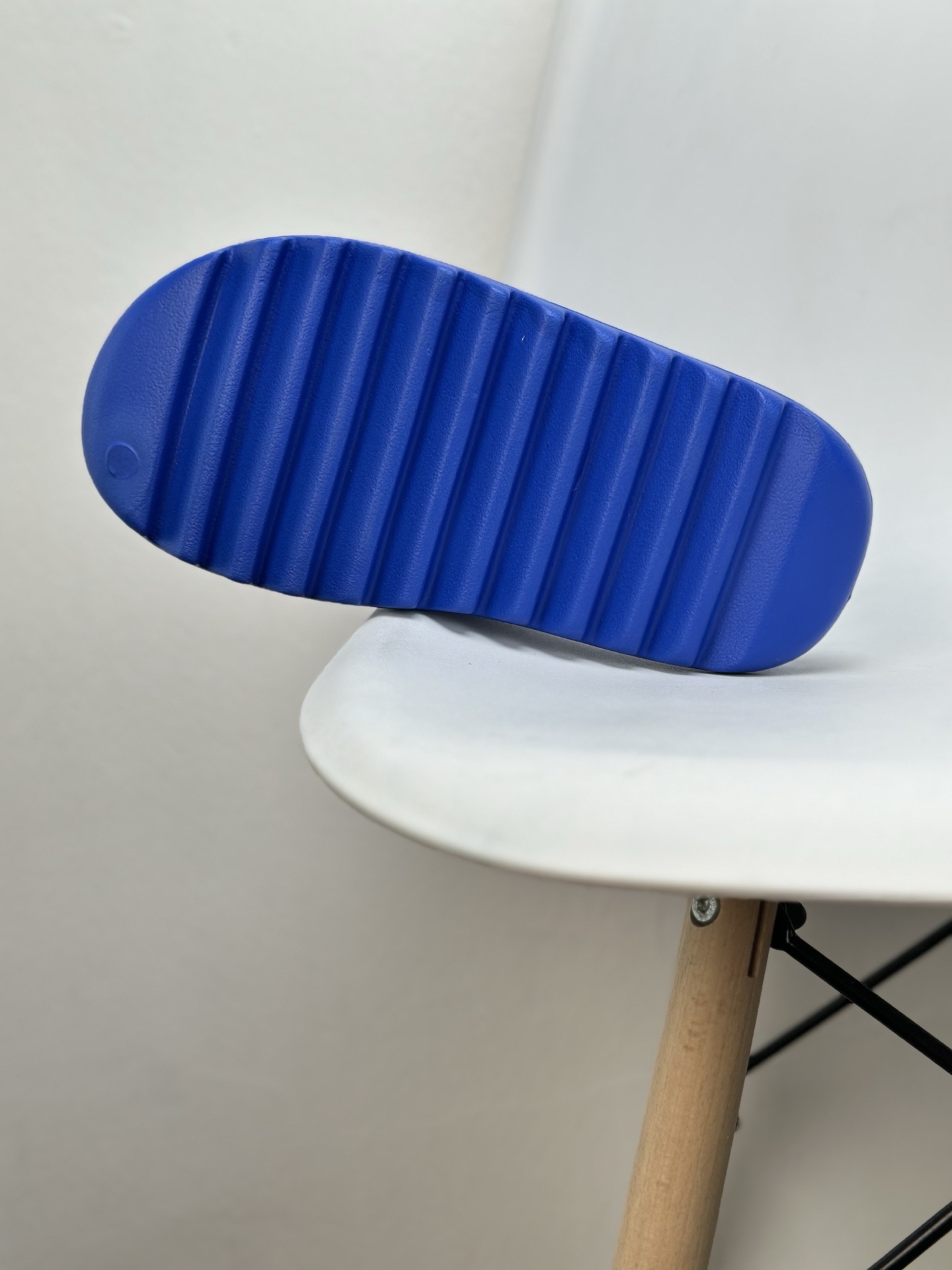 Adidas Yeezy Slide Azure Blue - Comfort & Style for Everyday Wear 4 i1745924250150 3664 0 2