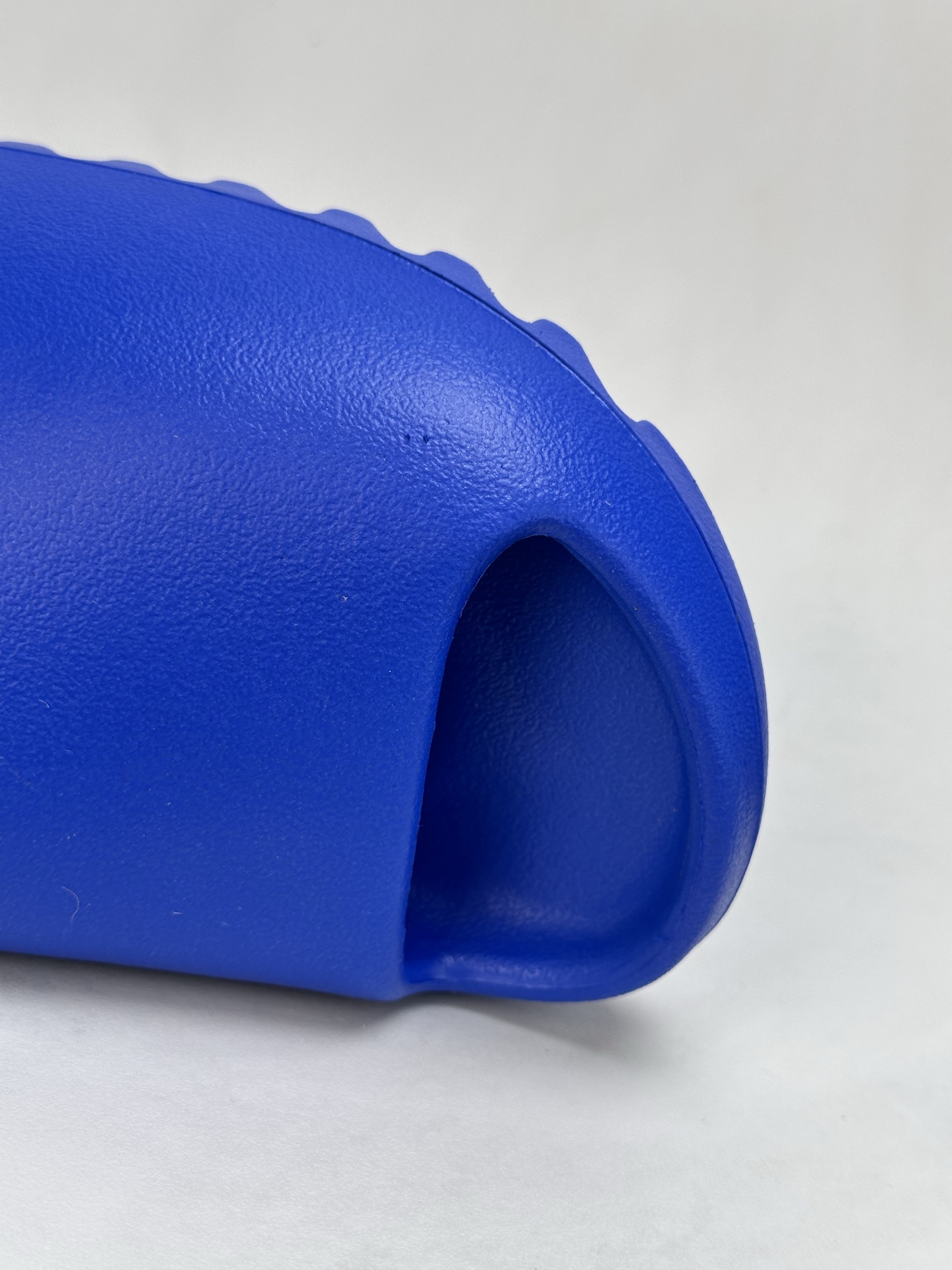 Adidas Yeezy Slide Azure Blue - Comfort & Style for Everyday Wear 5 i1745924262646 7884 0 3