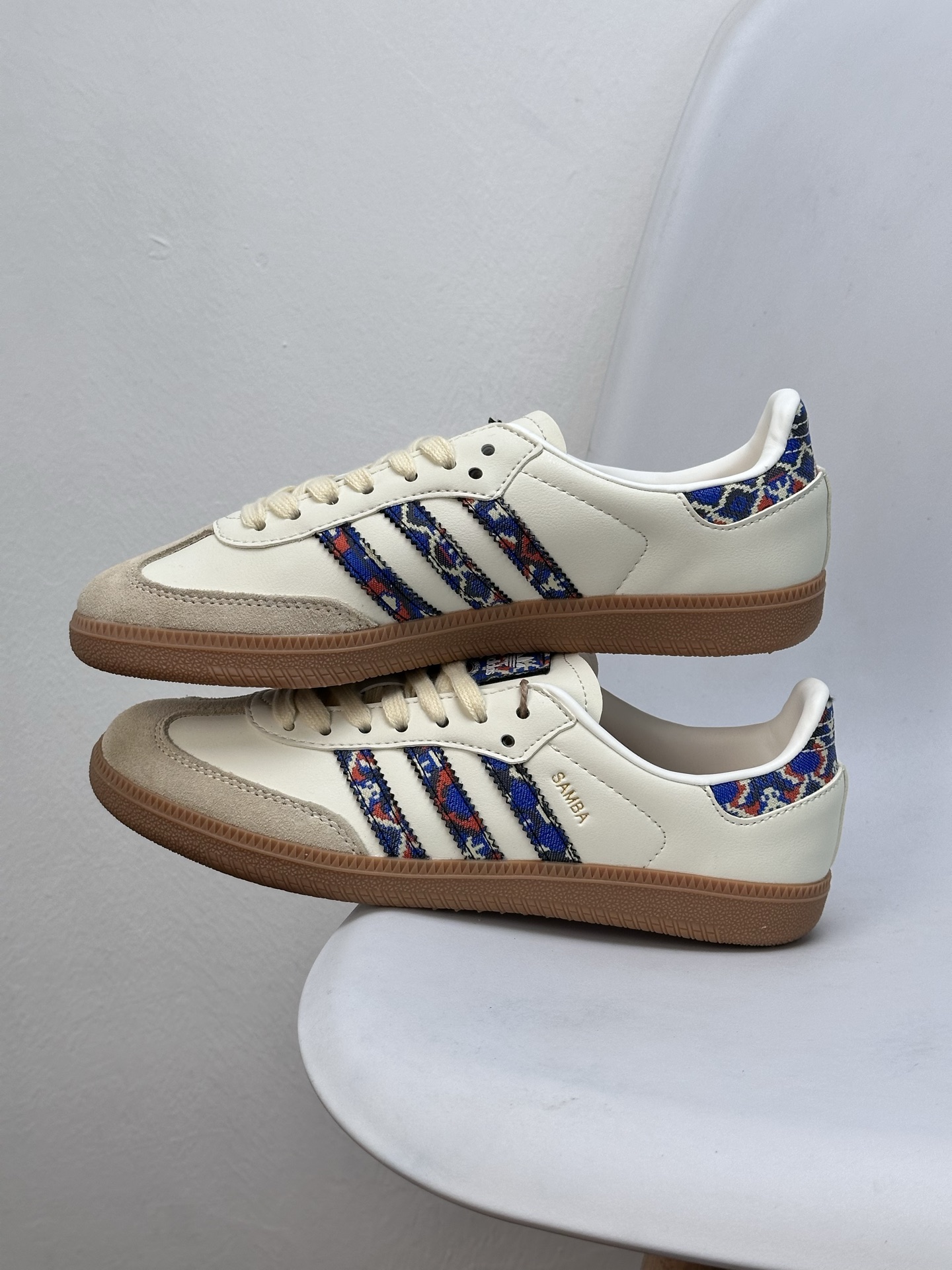 Adidas Originals Samba OG Tapestry Sneakers - Classic Style, Modern Comfort 5 i1745942519892 6383 0 3