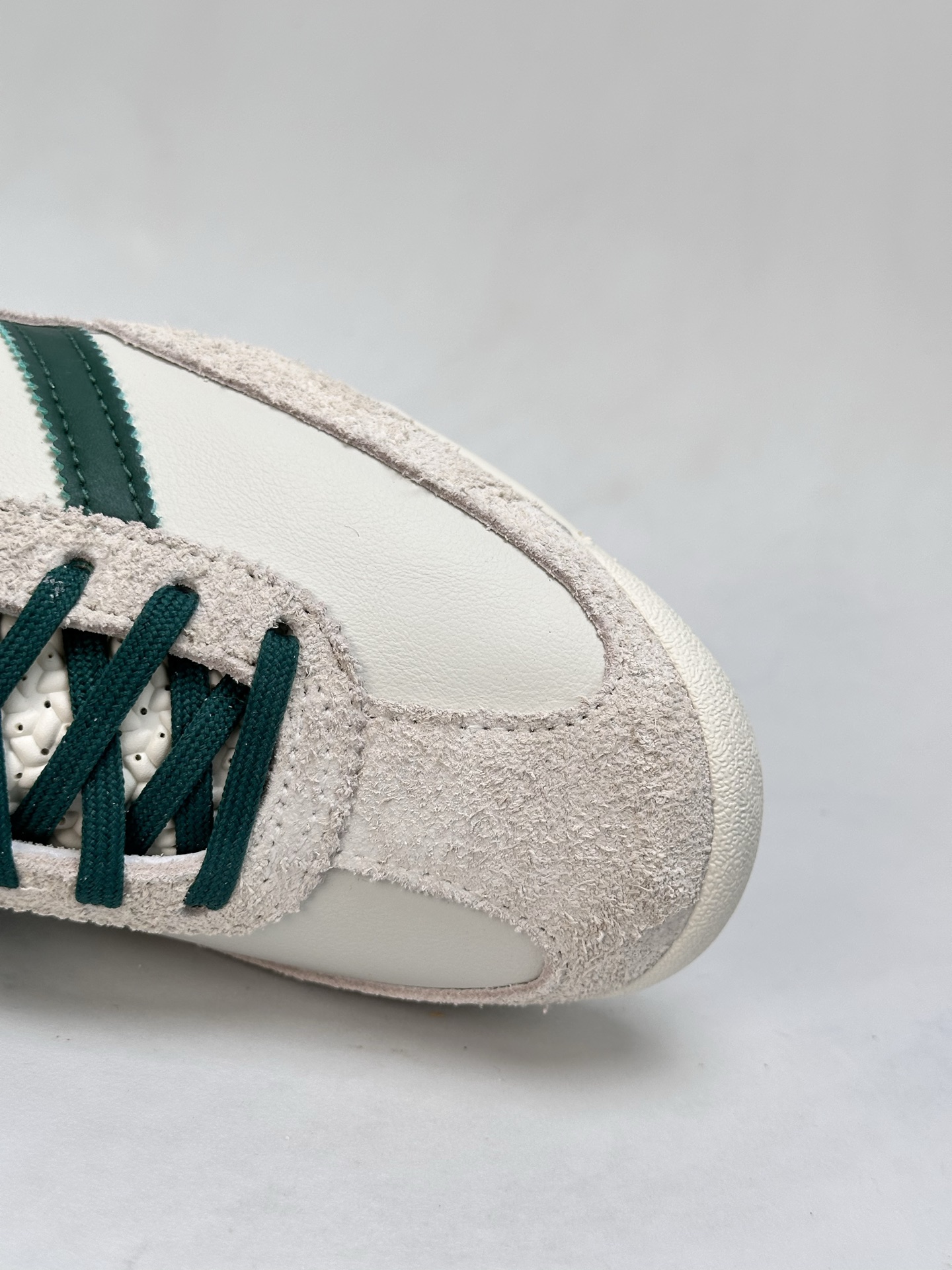 Adidas SL72 OG "Off-White/Collegiate Green" Retro Running Shoes 8 i1745942597182 5442 0 6