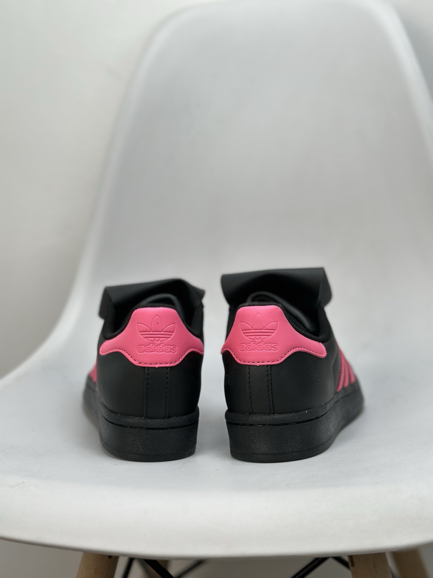 Adidas Originals Superstar Black/Pink Casual Sneakers EG4961 6 i1745942687083 2543 0 4