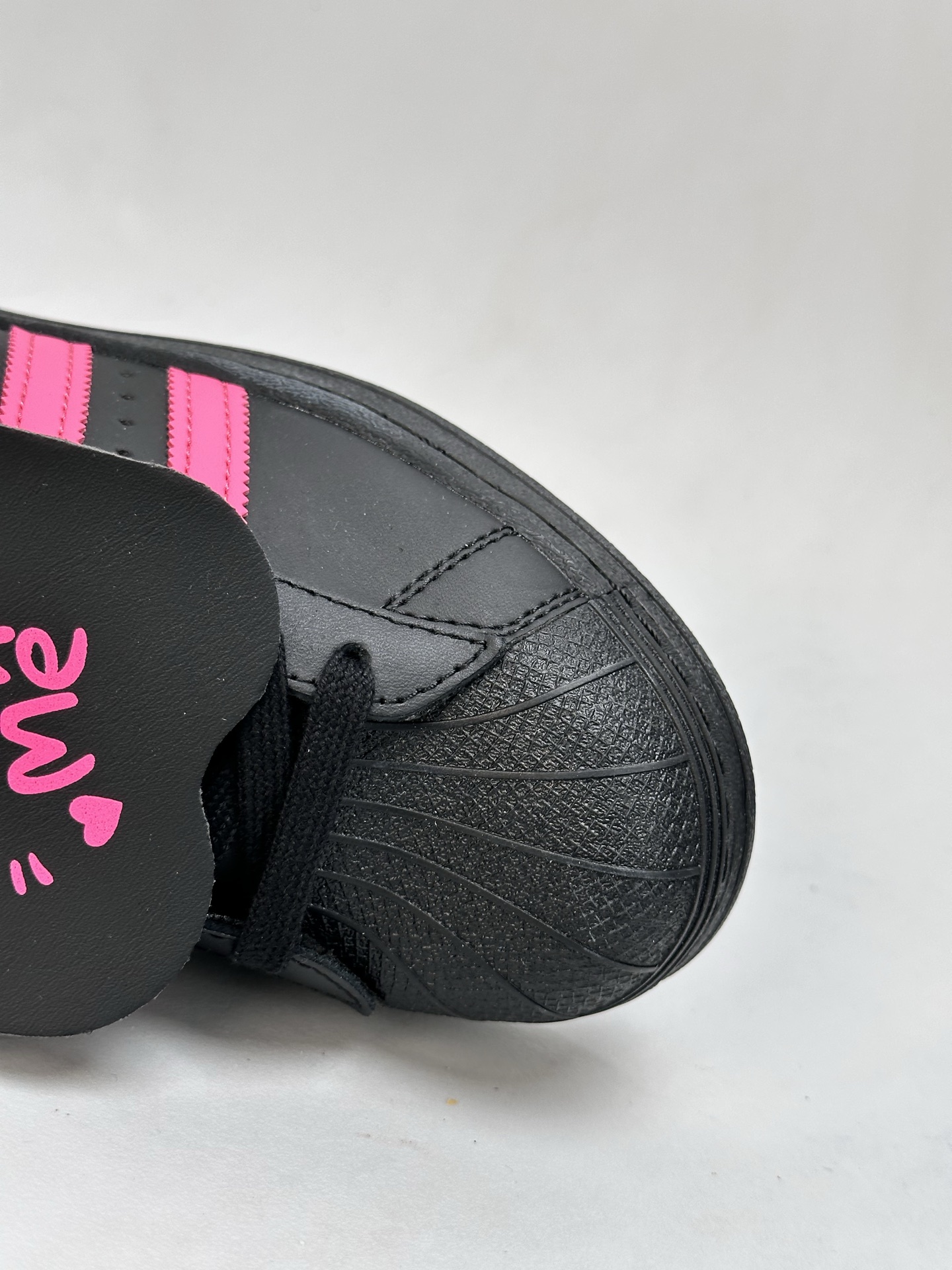 Adidas Originals Superstar Black/Pink Casual Sneakers EG4961 8 i1745942687165 7905 0 6