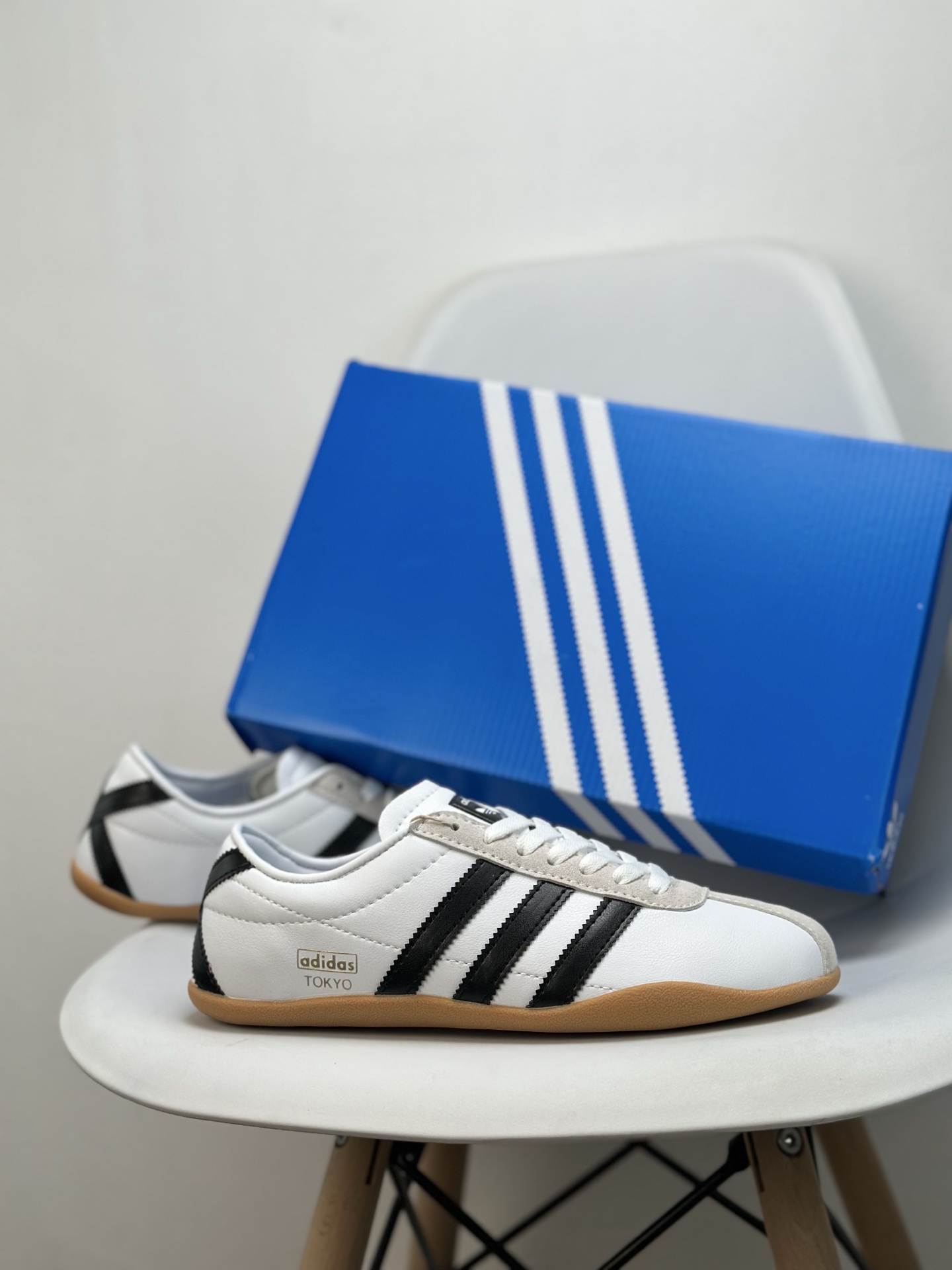 Adidas Originals Tokyo Decon W Retro Low-Top Sneakers - White/Black 10 i1745942930174 506 0 8