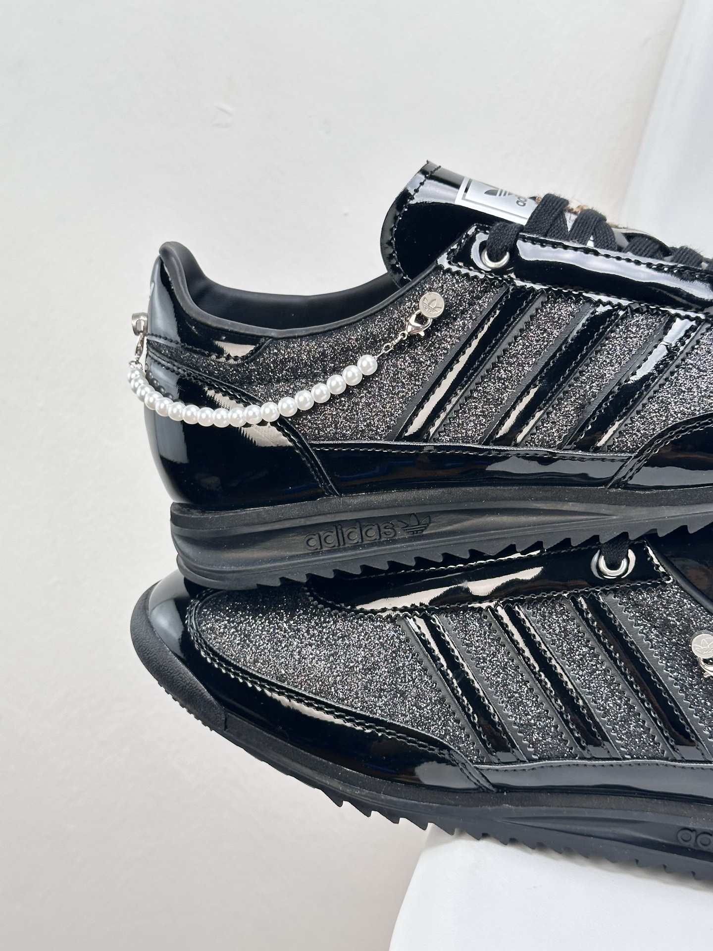Adidas Originals SL 72 OG Retro Lightweight Casual Running Shoes - Black 4 i1745943378915 4506 0 2