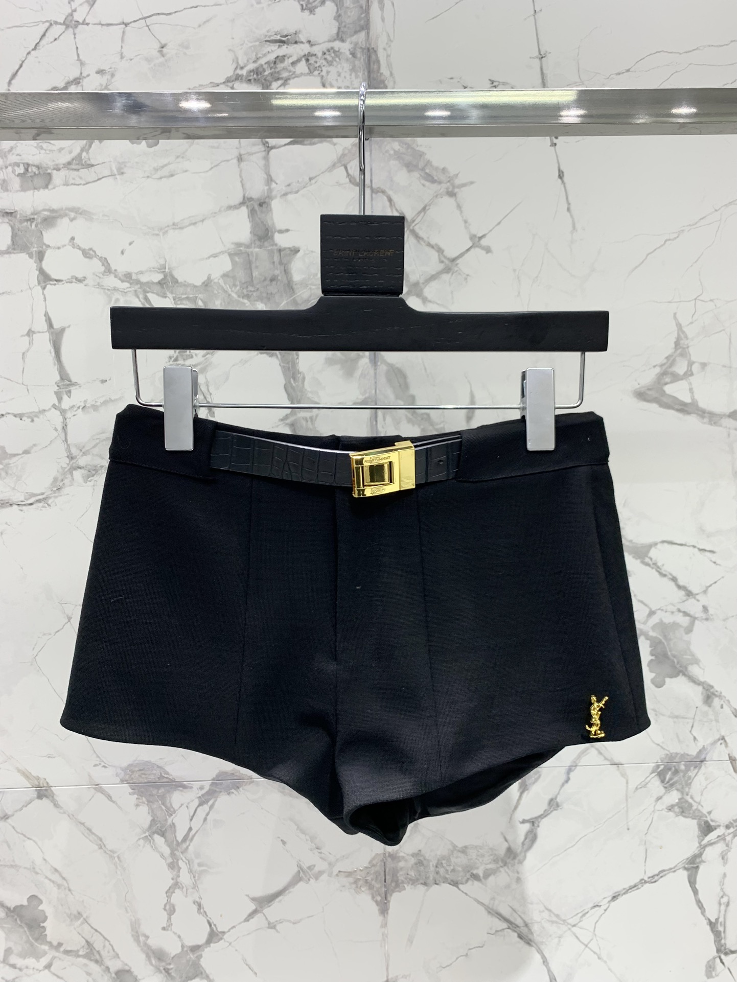 NO:923287,*Saint Family hot style shorts knitted shorts free belt high quality hot style ready stock in seconds size SML shorts, saint laurent-clothing, saint laurent, shorts,19860909* 圣家 爆款短裤 针织短裤 皮带赠送 高级质感 爆款 现货秒发 码数SML 短裤,圣罗兰-服装,saint laurent,shorts,,Women's clothing