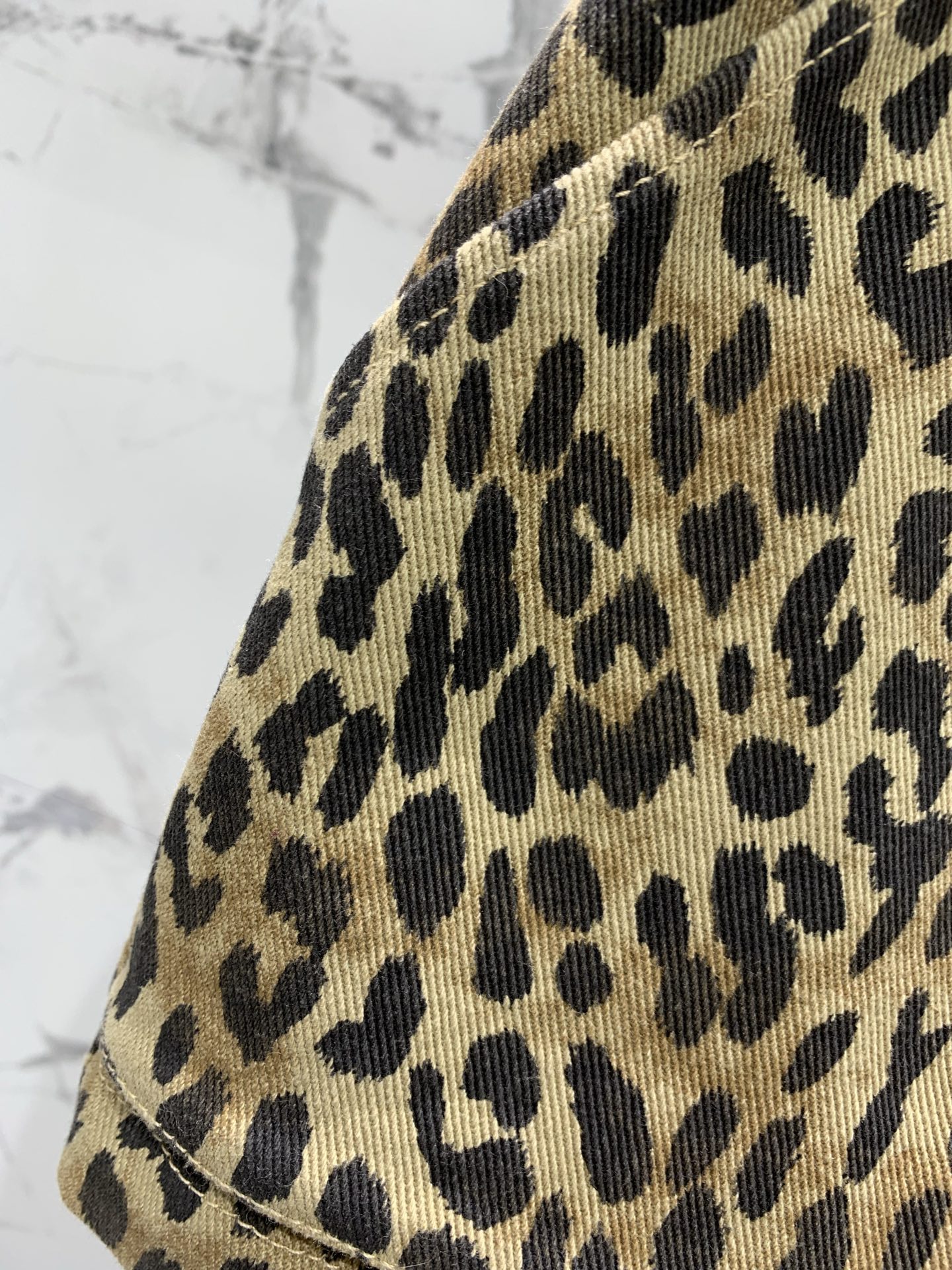 i1756968536321 8841 0 5