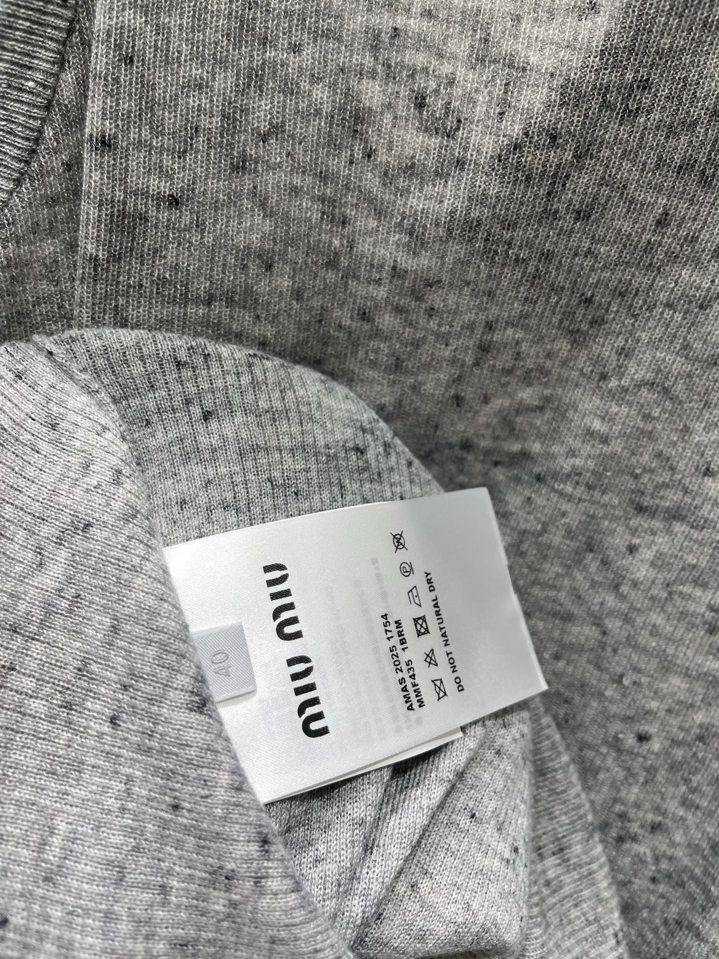 Miumiu Women 𝗠𝗜𝗨𝗠𝗜𝗨* Miu Miu early spring New lace girly age-reducing knitted vest — photo 7