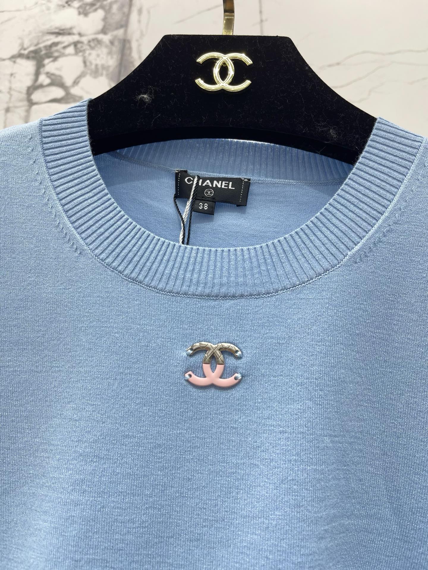 Chanel Dames 𝗖𝗛𝗔𝗡𝗘* Nieuw logo — photo 3