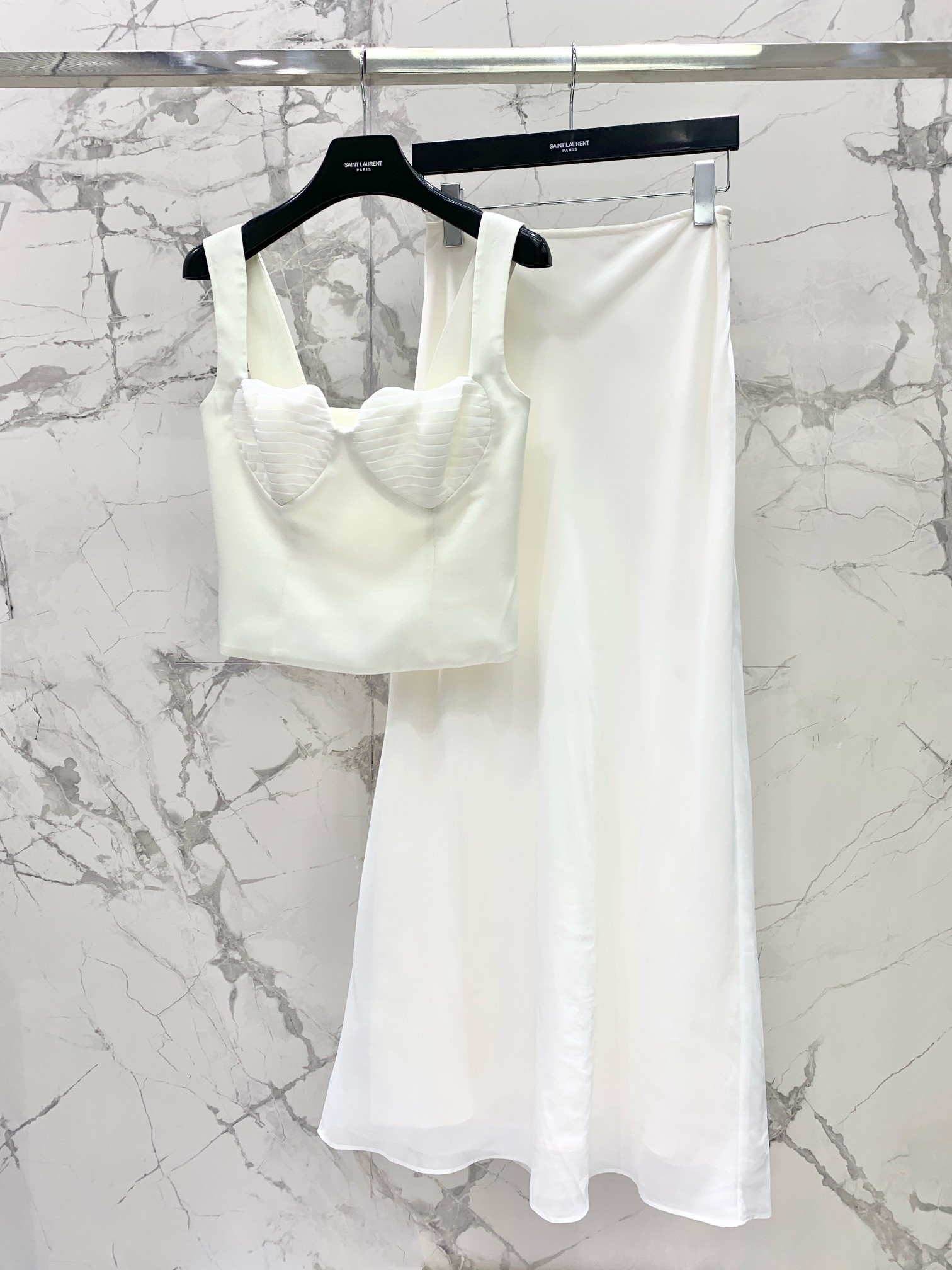 Women's Clothes Style Clothing Lookbook Reference image 1