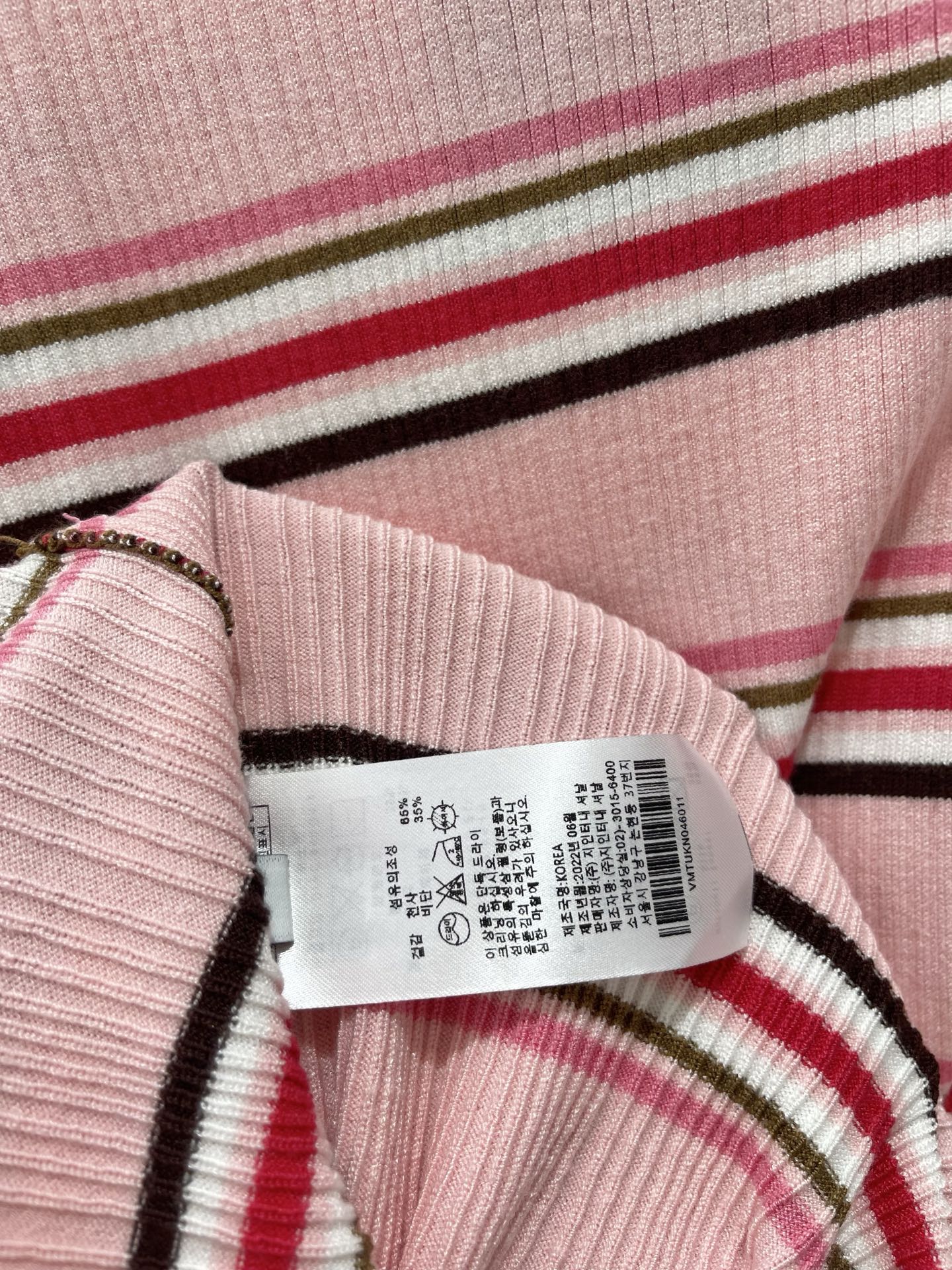 𝐕𝐢𝐯𝐢𝐞𝐧𝐧* 土星西太后刺绣条纹多色针织短袖软乎乎还很有筋骨，条纹撞色复古到尖叫，土星刺绣细节藏满小