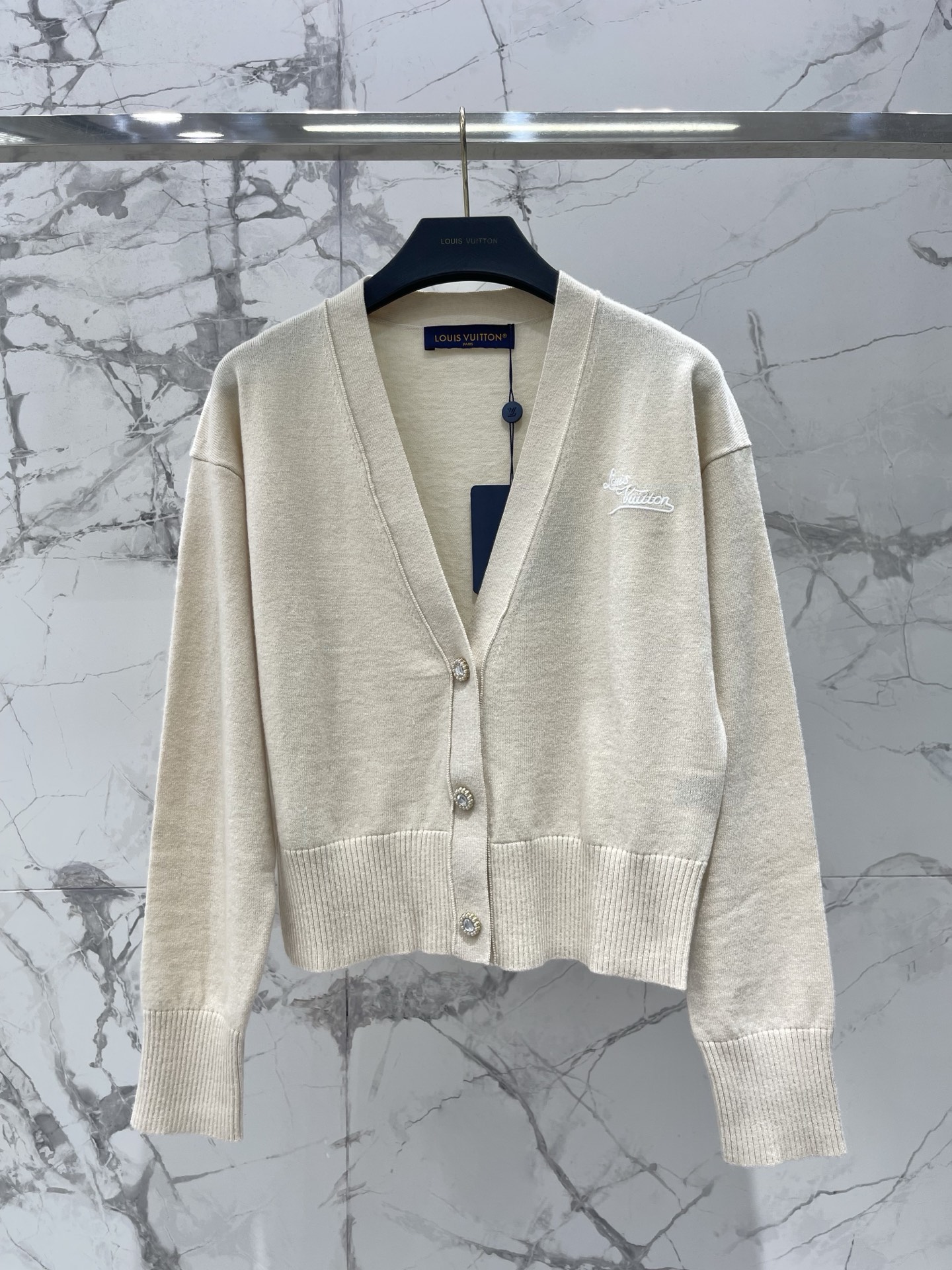 Louis Vuitton Embroidery Rhinestone Button Knit Ca