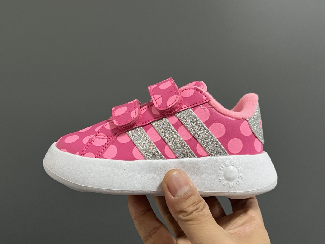 图片[4]-AD迪斯尼联名魔术贴加绒童鞋22-27码 加绒内里，保暖又舒适❄️优质皮料，质感满满💯 双魔术贴设计，穿脱方便✌🏻超轻云朵大底，脚感超舒适☁️-选品中心