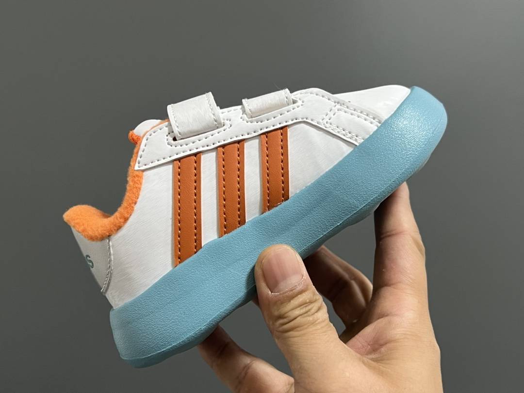 图片[6]-AD迪斯尼联名魔术贴加绒童鞋22-27码 加绒内里，保暖又舒适❄️优质皮料，质感满满💯 双魔术贴设计，穿脱方便✌🏻超轻云朵大底，脚感超舒适☁️-选品中心