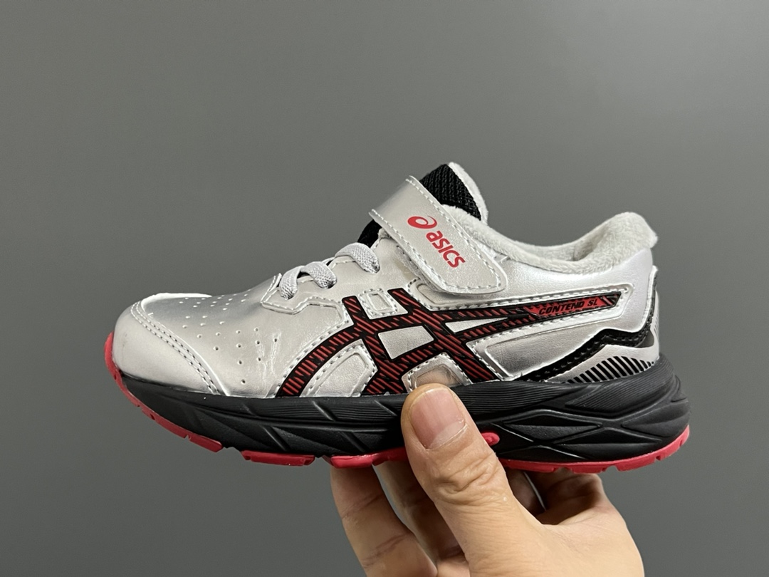 图片[4]-加绒YSS 秋冬新款魔术贴儿童运动鞋 尺码：22-37码 加绒加厚款❄️保暖又舒适☁️ 优质皮料，质感满满💯 橡胶耐磨防滑大底，脚感超赞👍🏻 魔术贴设计，穿脱超方便✌🏻-选品中心