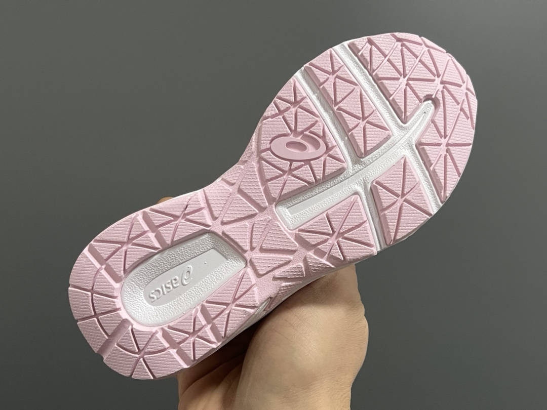 图片[5]-加绒YSS 秋冬新款魔术贴儿童运动鞋 尺码：22-37码 加绒加厚款❄️保暖又舒适☁️ 优质皮料，质感满满💯 橡胶耐磨防滑大底，脚感超赞👍🏻 魔术贴设计，穿脱超方便✌🏻-选品中心