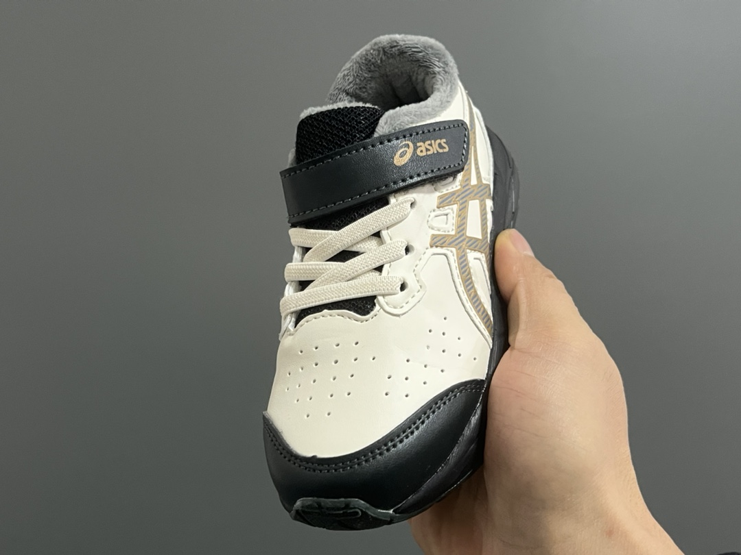 图片[3]-加绒YSS 秋冬新款魔术贴儿童运动鞋 尺码：22-37码 加绒加厚款❄️保暖又舒适☁️ 优质皮料，质感满满💯 橡胶耐磨防滑大底，脚感超赞👍🏻 魔术贴设计，穿脱超方便✌🏻-选品中心