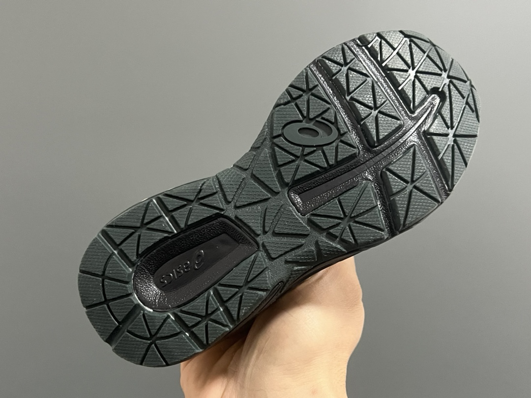 图片[5]-加绒YSS 秋冬新款魔术贴儿童运动鞋 尺码：22-37码 加绒加厚款❄️保暖又舒适☁️ 优质皮料，质感满满💯 橡胶耐磨防滑大底，脚感超赞👍🏻 魔术贴设计，穿脱超方便✌🏻-选品中心