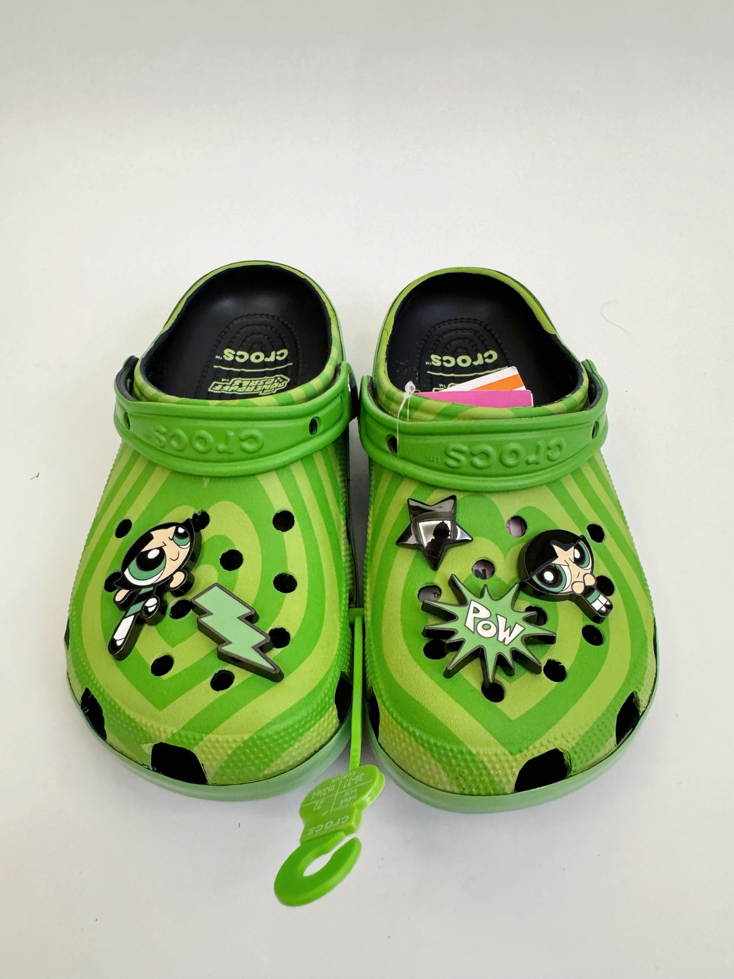 @145 Talla adulto infantil: 36-40 Sandalias Crocs, zuecos de playa para exterior, fáciles de limpiar, de secado rápido,…