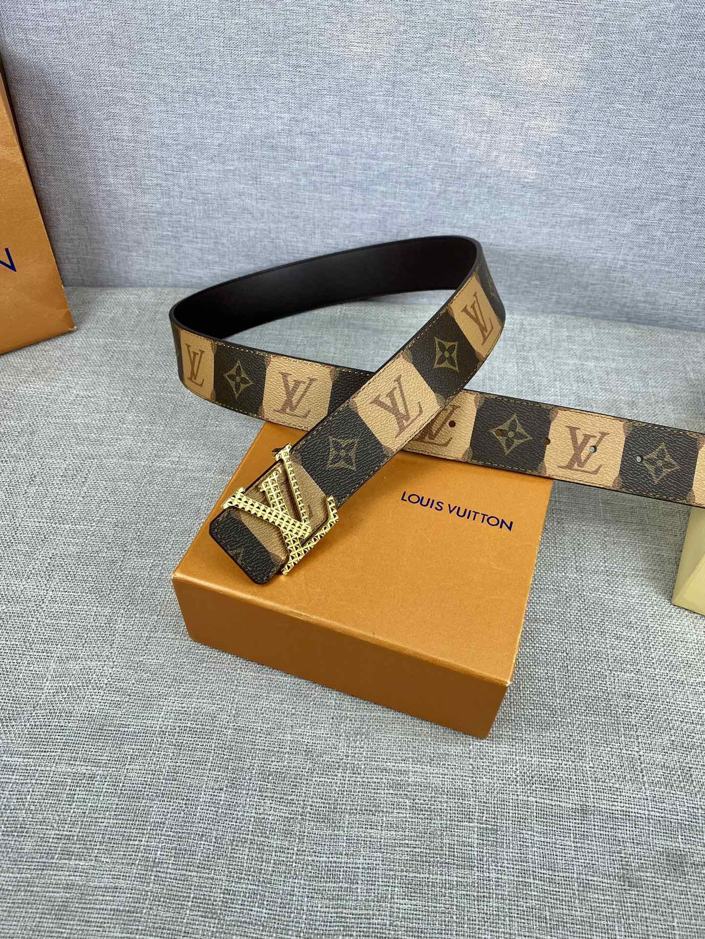 路易威登男装艺术总监VirgilAbloh与Nigo再度携手令LVPyramideStripes40毫米