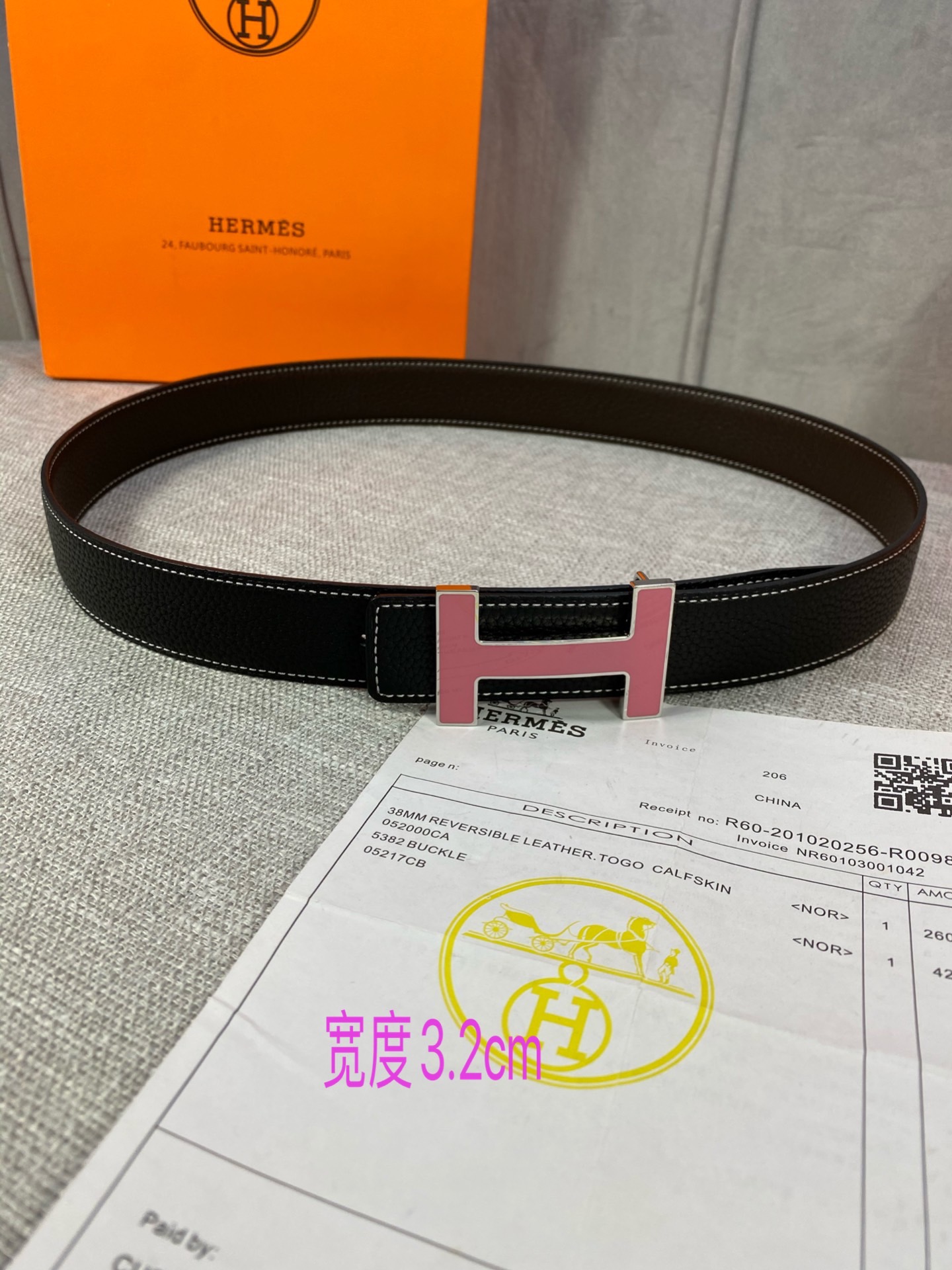 专柜同步Hermes爱马仕专柜同款3.2cm宽带身采用进口头层Togo牛皮boxer牛皮衬里配以珐琅精品